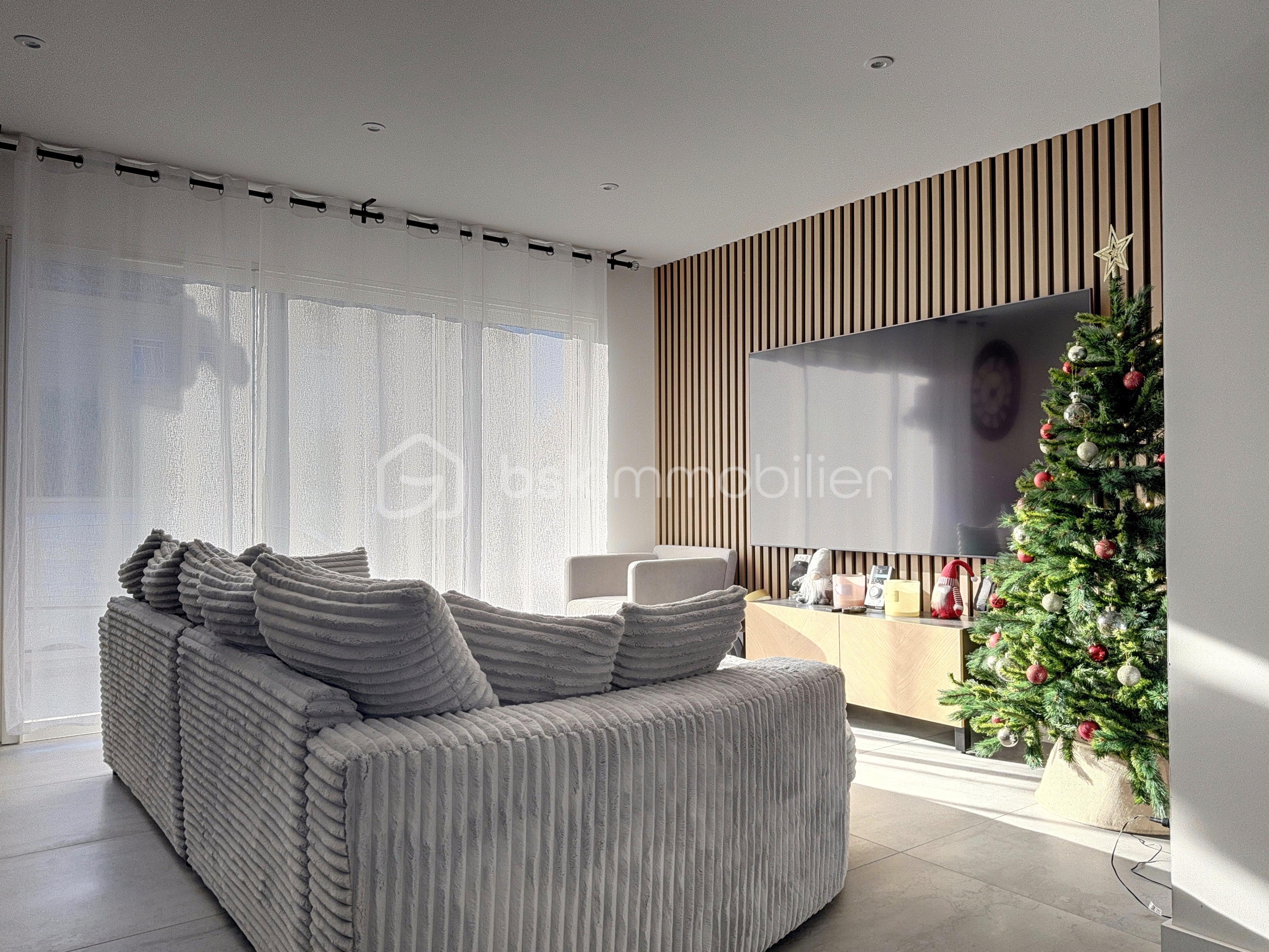 Maison contemporaine de 87 m² - 8F8A457E-68CB-C597-CFF6-78B3B3CDE82E.jpg