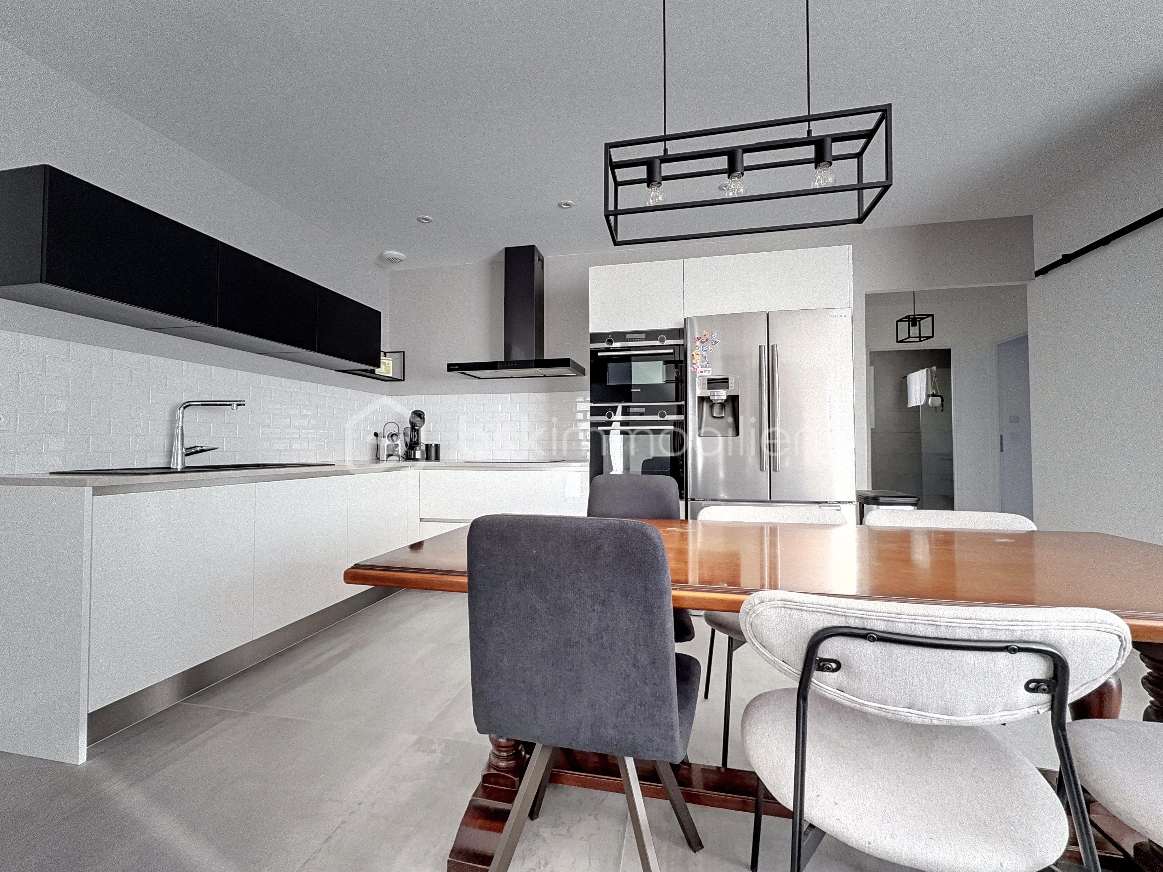 Maison contemporaine de 87 m² - 8941AFD3-8173-7102-22D3-B45D2C13C579.jpg