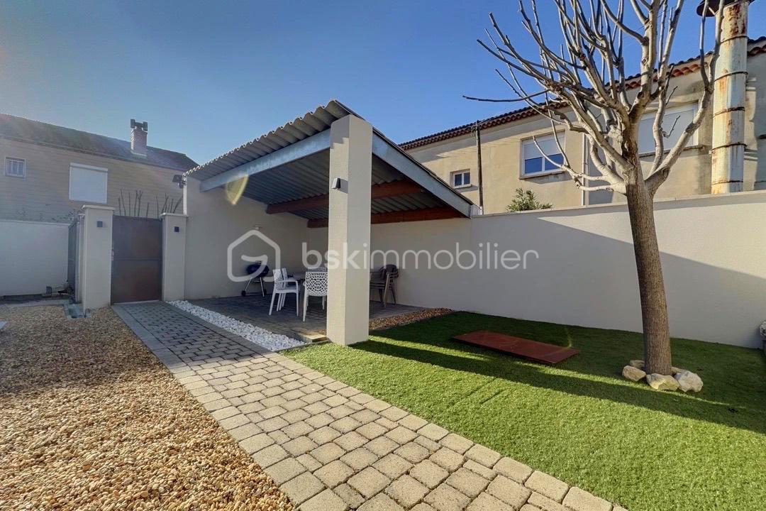 Maison contemporaine de 87 m² - EF1BB1BB-6977-3F4C-BA09-12DD20E02027.jpg