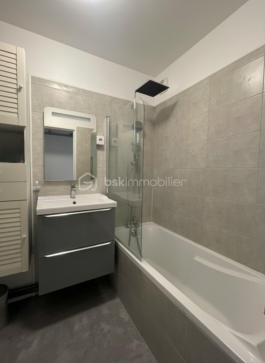 Appartement de 76 m² - generated_2026-01-26T12_11_17.986.jpg