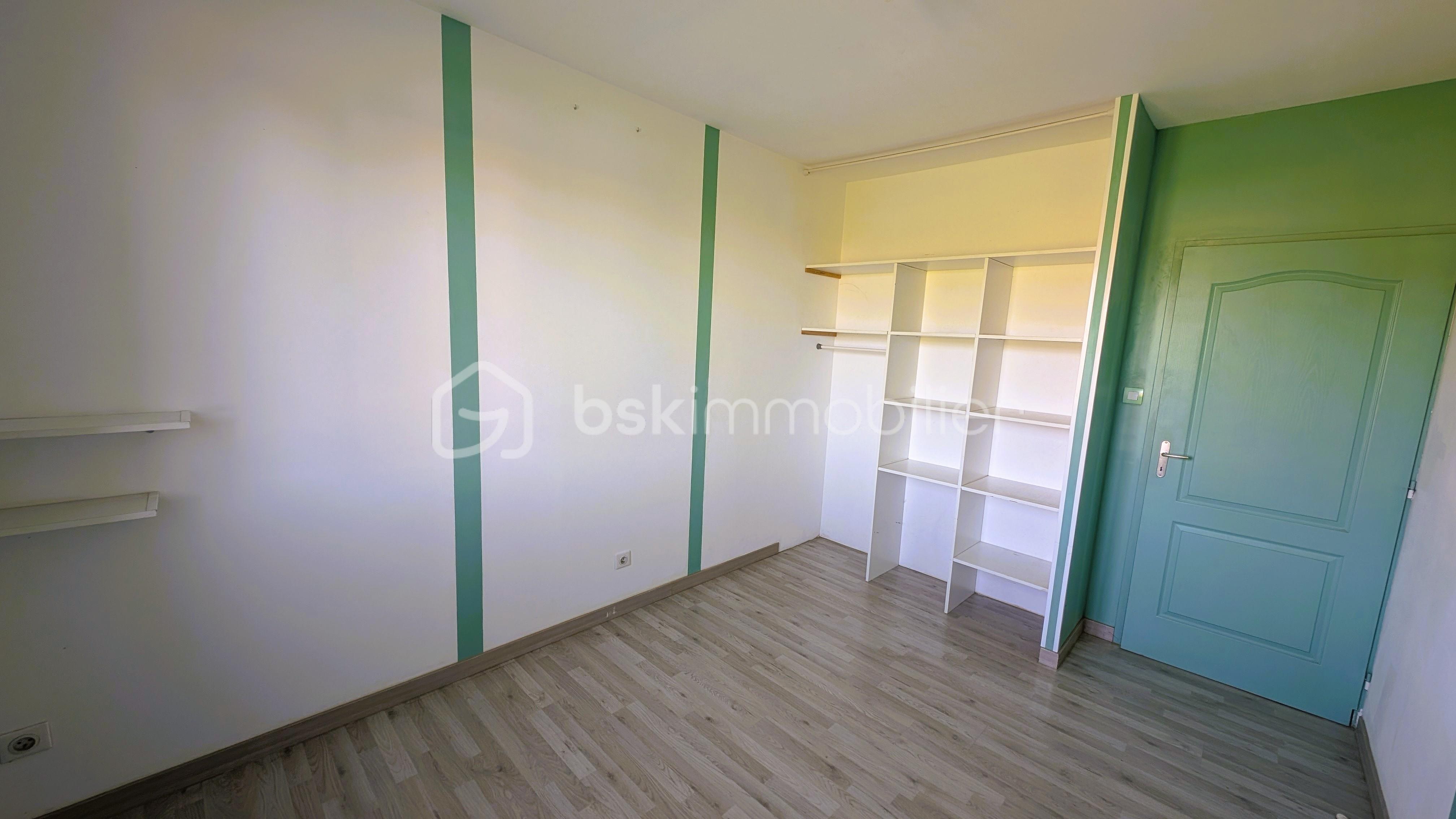 Maison traditionnelle de 176 m² - 15D.jpg
