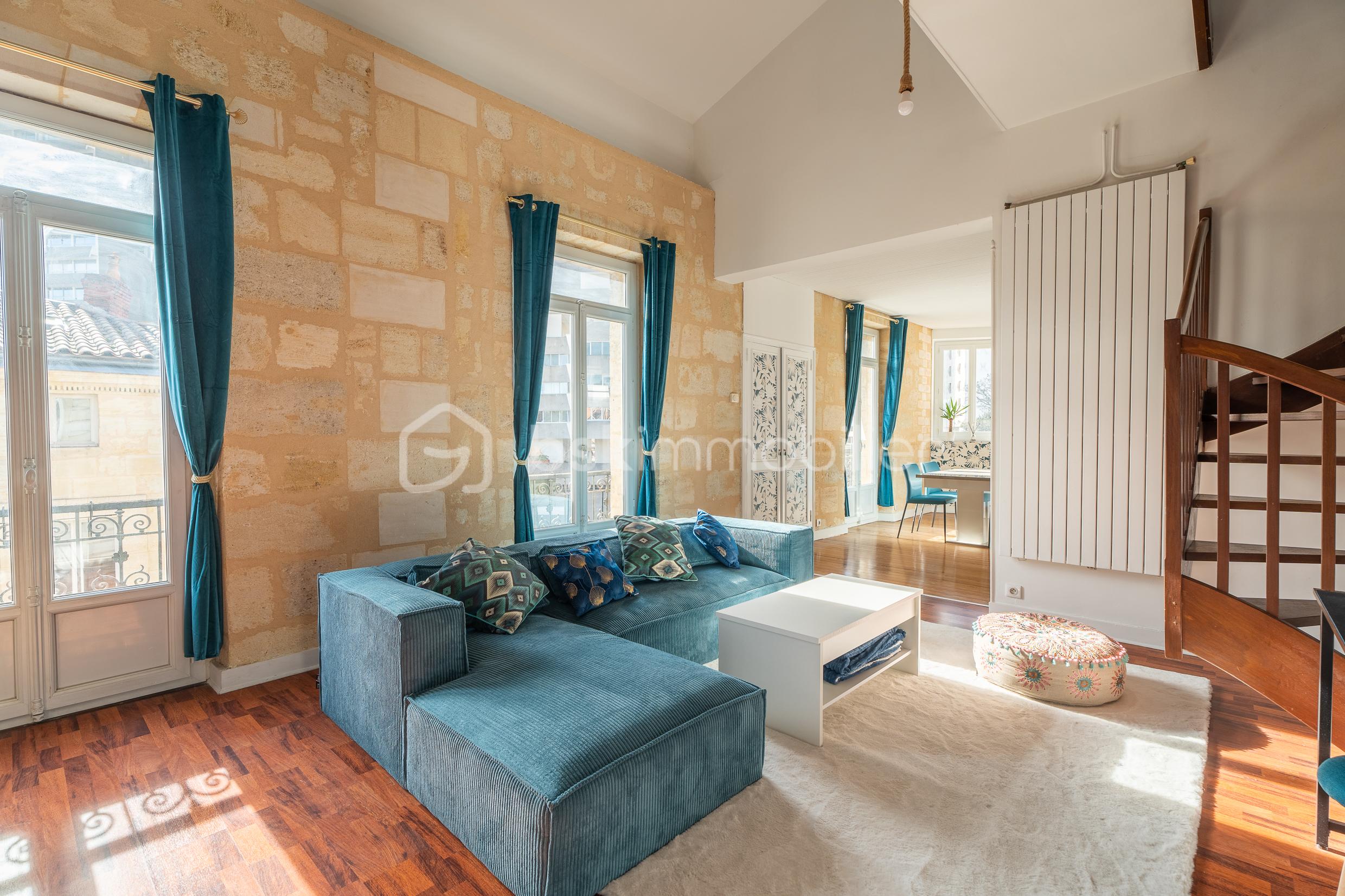 Appartement de 91 m² - tcFrSgKguVihDlWTaqMw2zio0IRCnCbAHudD9Fov.jpg