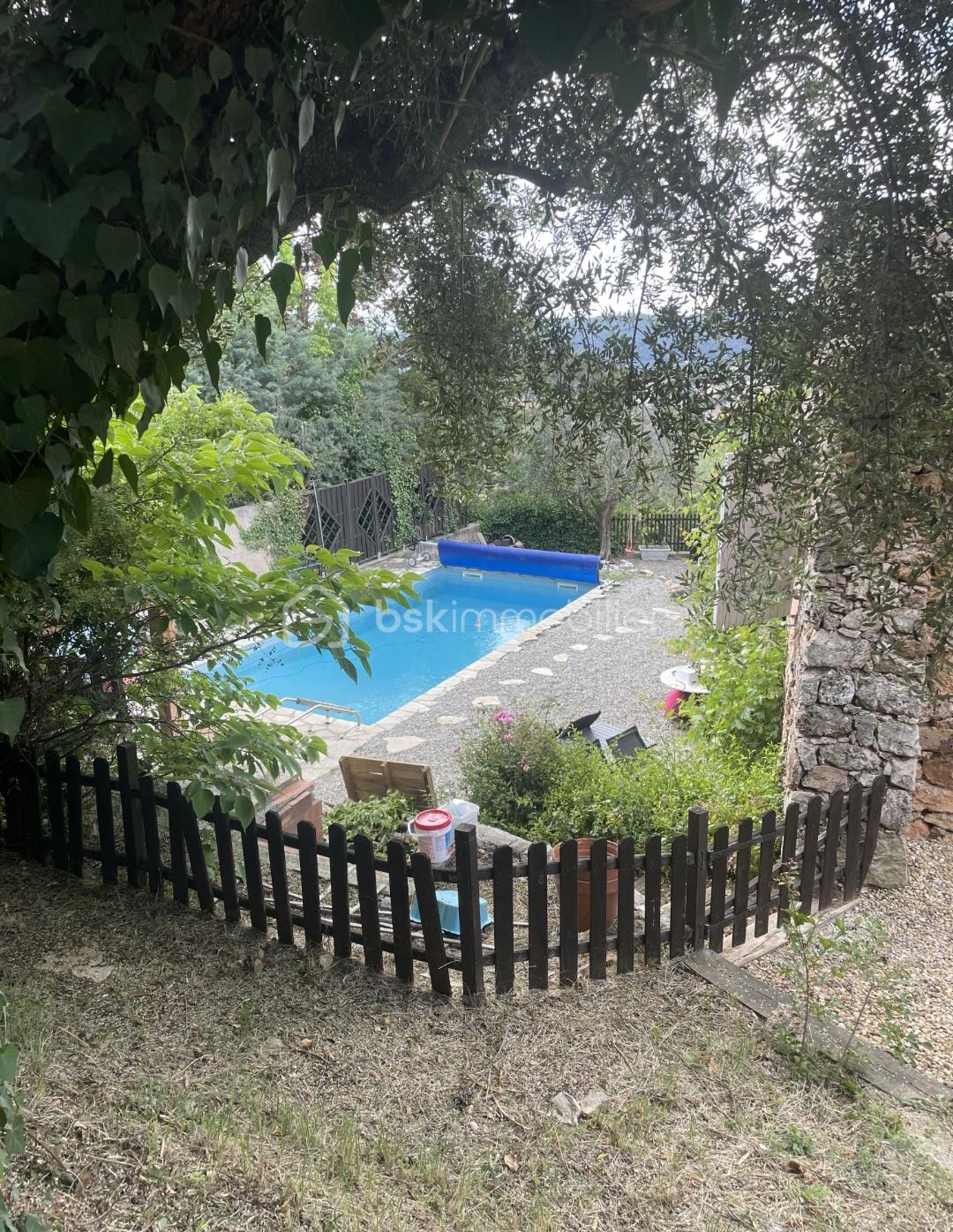 Maison en pierre de 180 m² - 63816.jpg