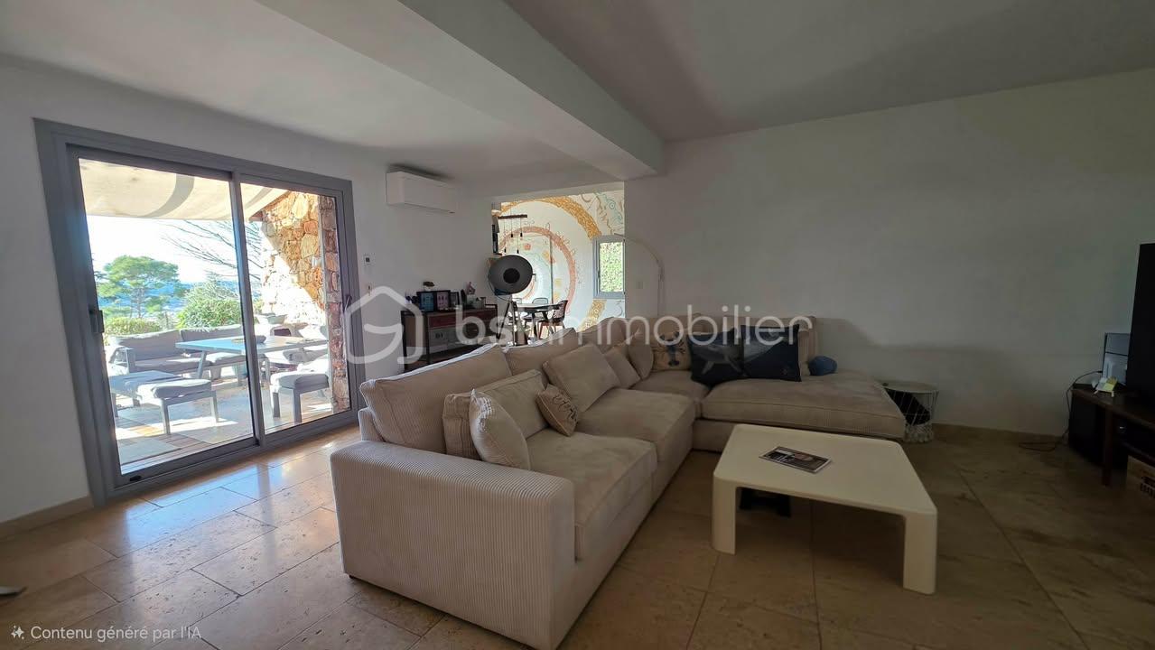 Maison en pierre de 184 m² - 620643553_743970135443802_3533691091946754900_n.jpg