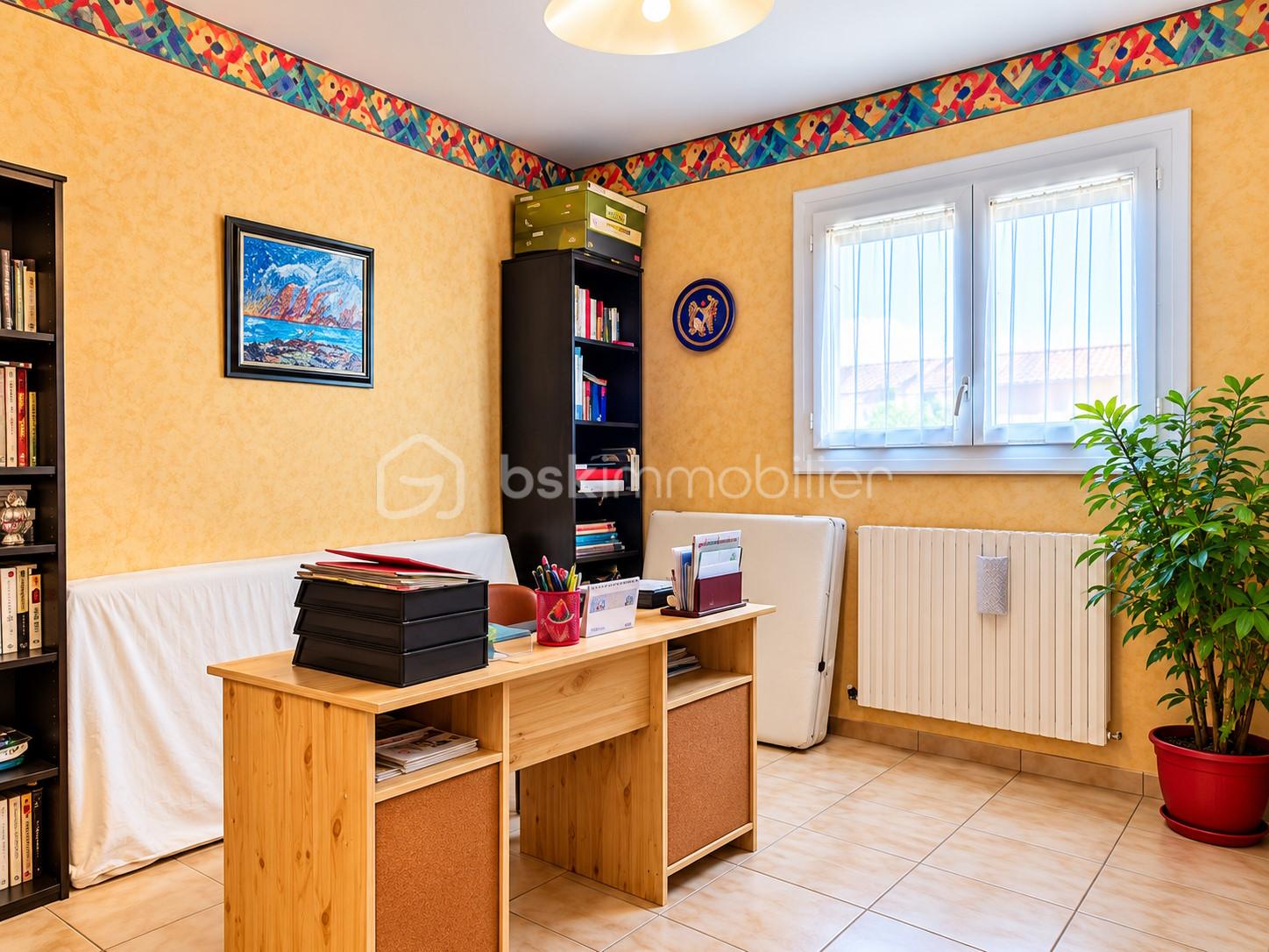 photo bureau.jpg