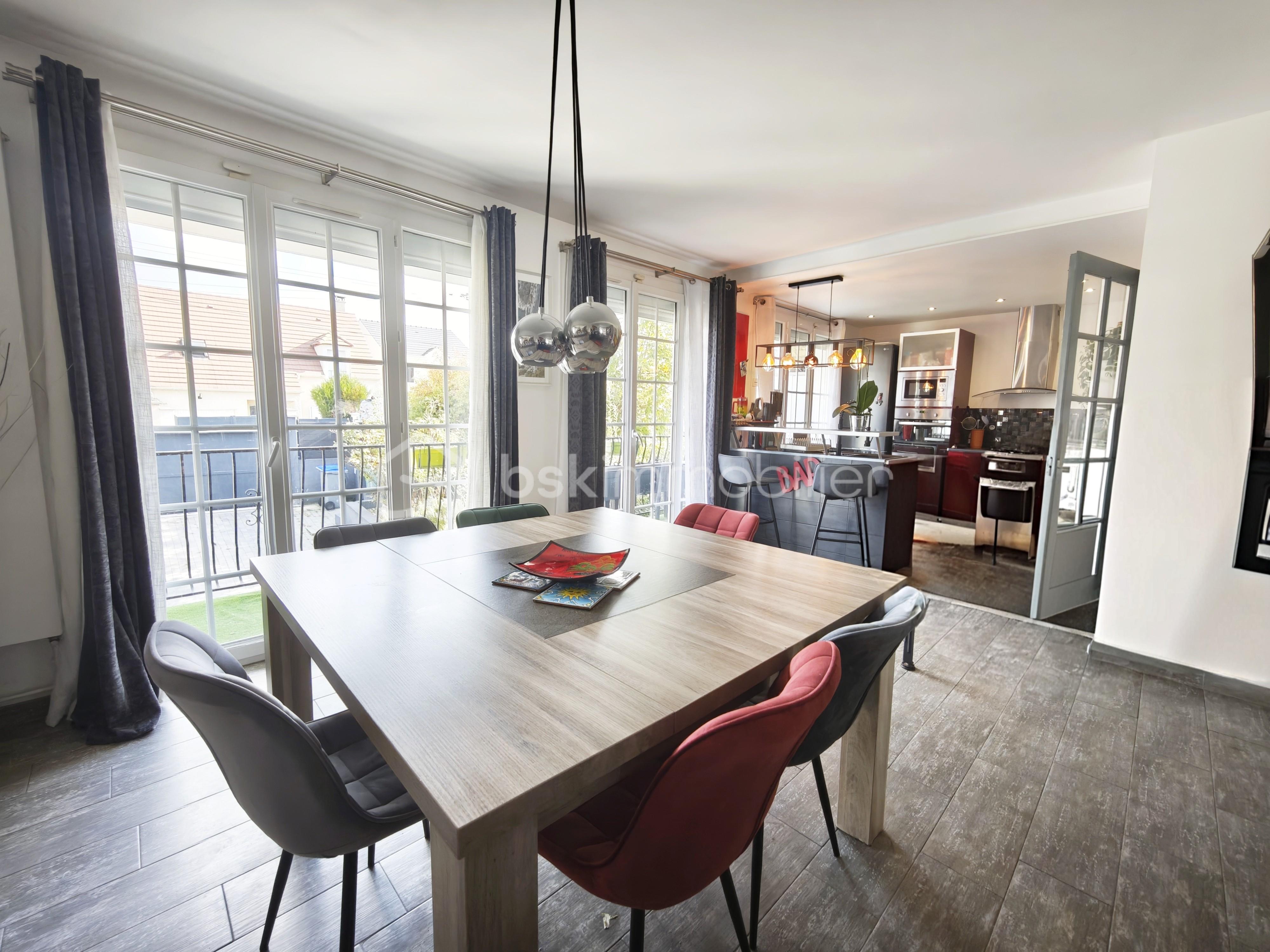 Maison de 140 m² - salle à manger.jpeg