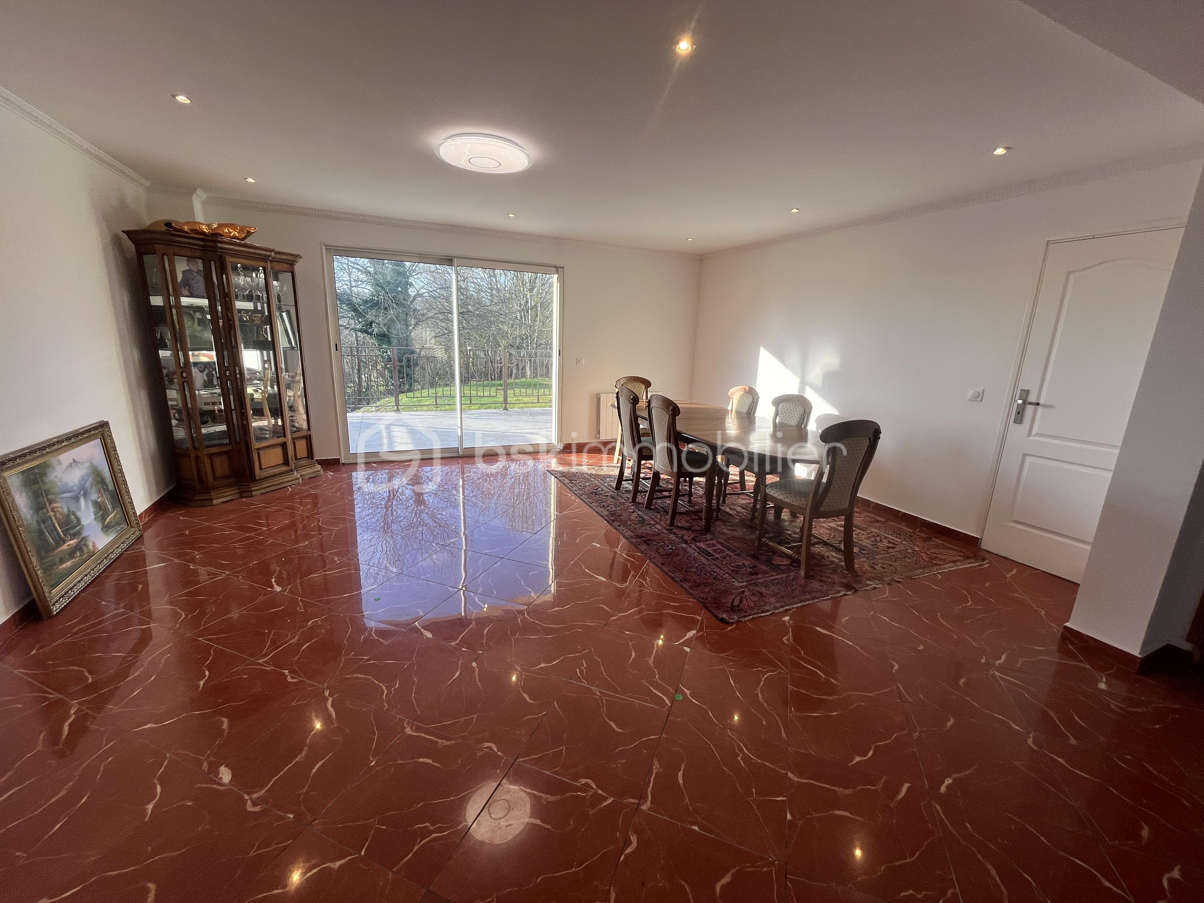 Maison contemporaine de 190 m² - tempImageyLuQQX.png