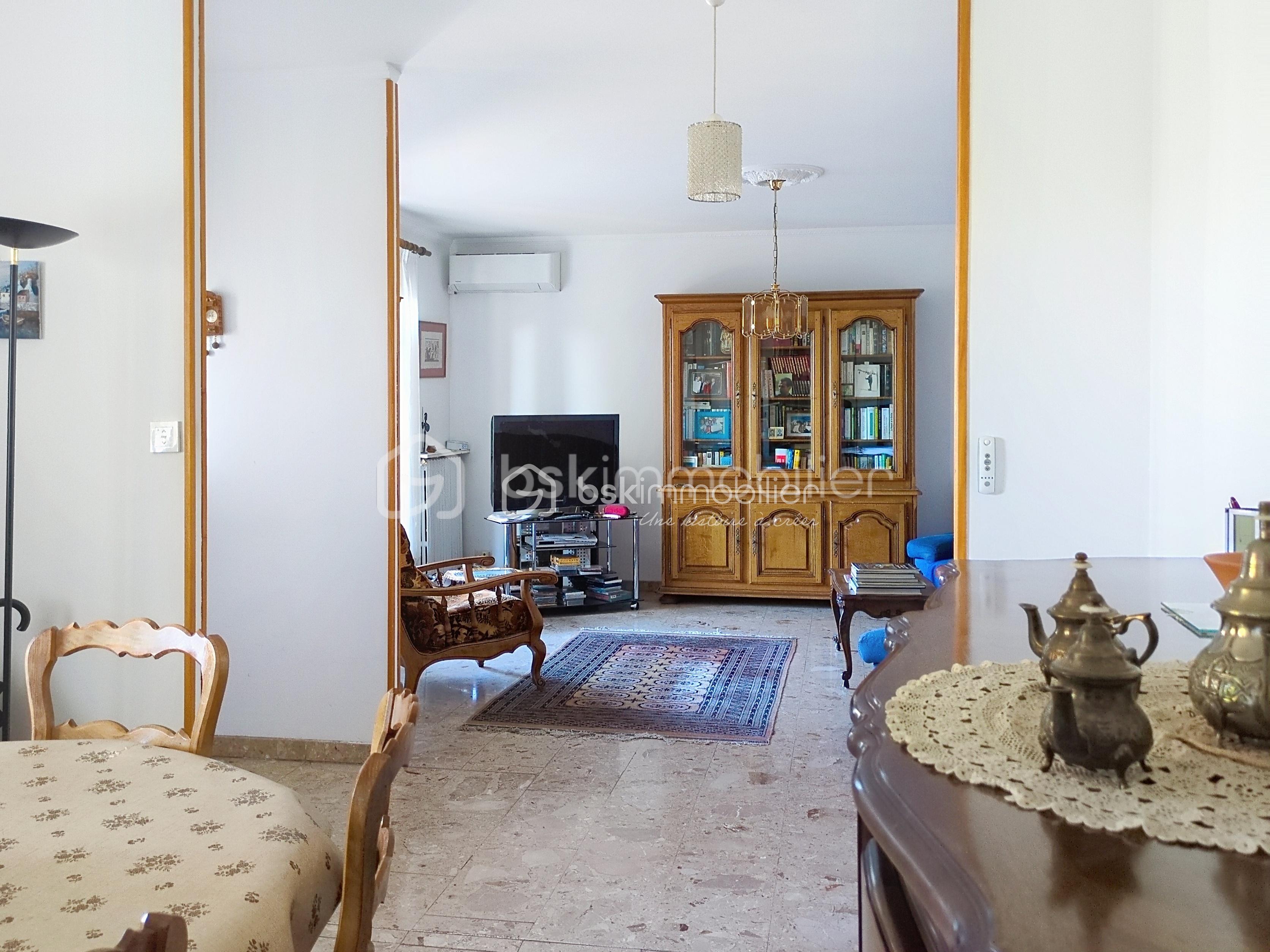 Maison de 151 m² - Double sejour.jpg