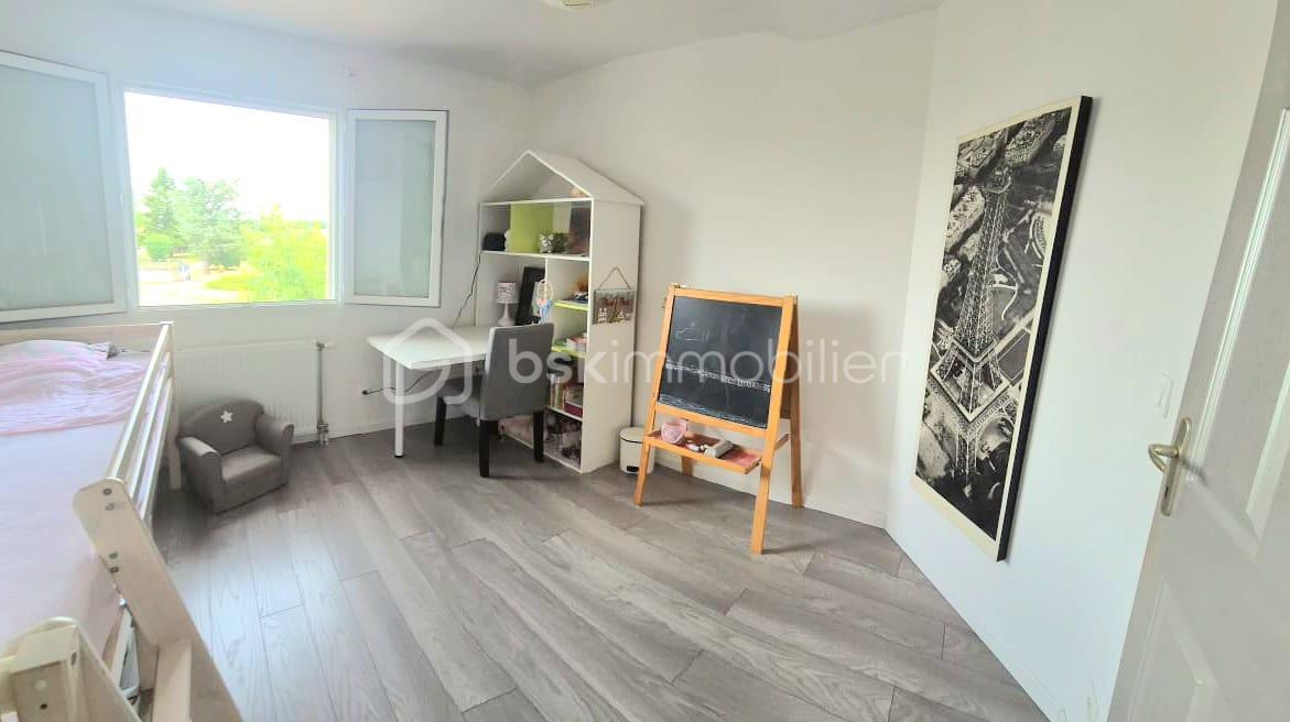 Maison de 104 m² - chambre enfant.jpg