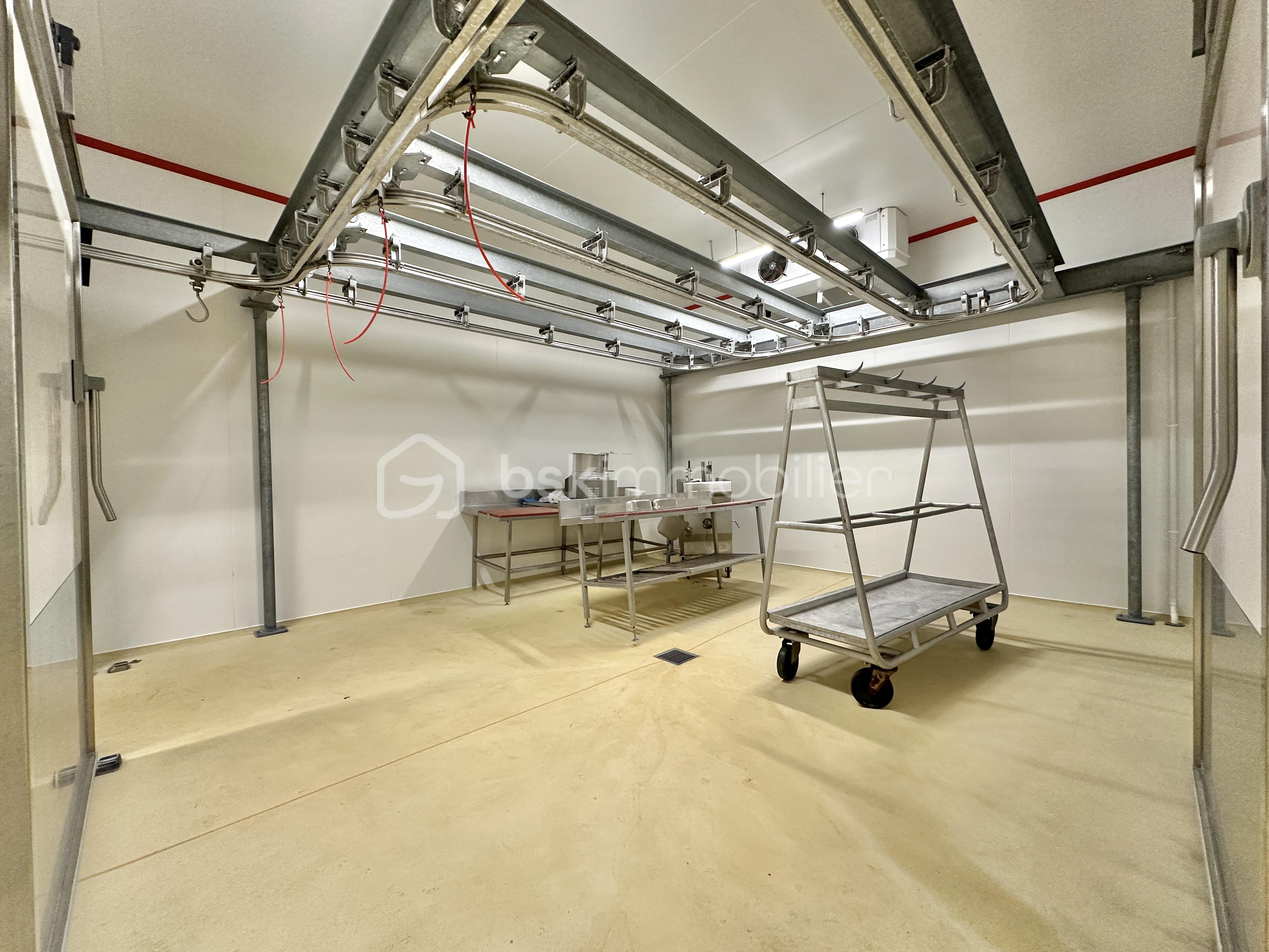 Local commercial de 272 m² - IMG_9194.jpg