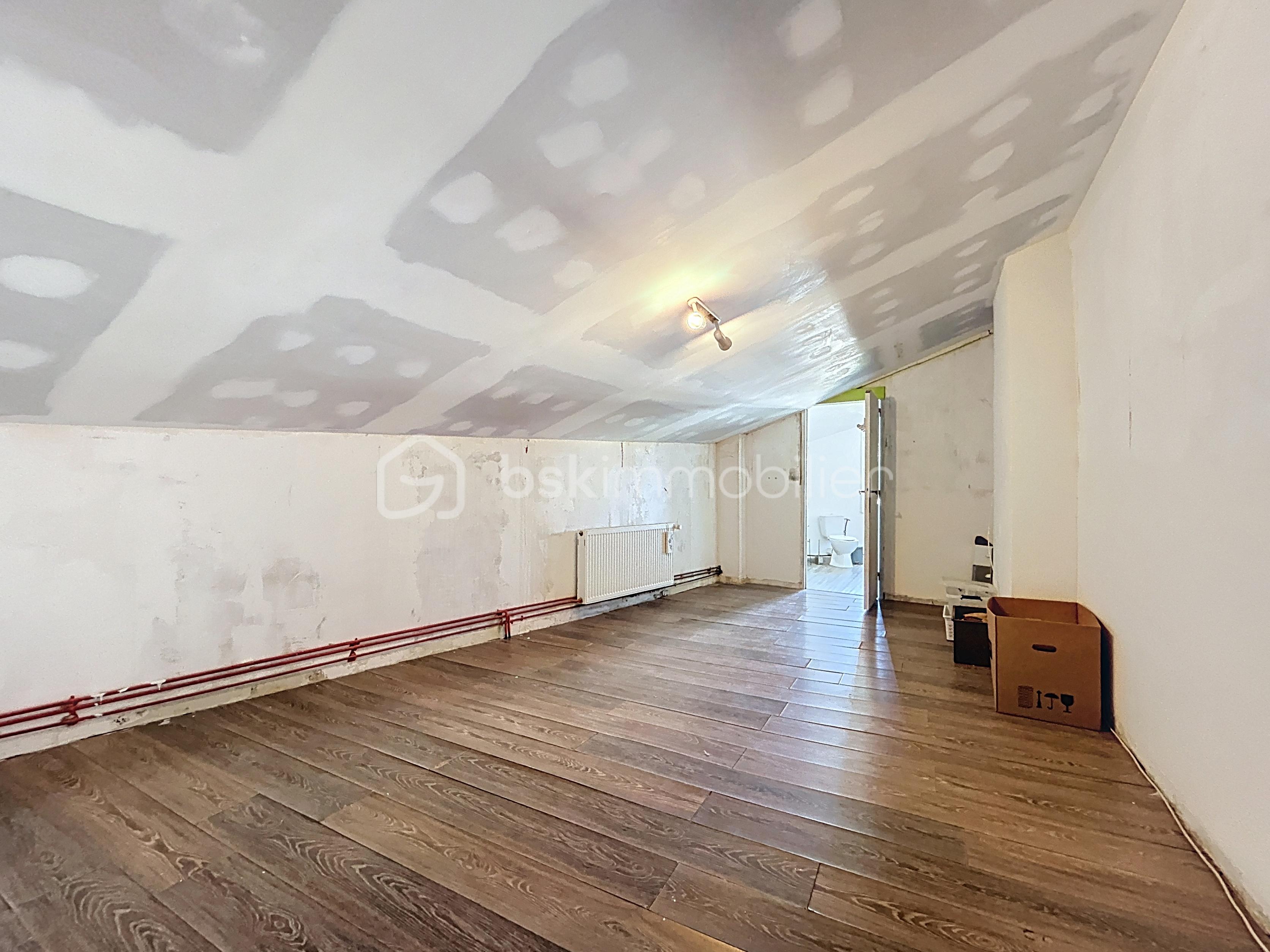 Maison de 165 m² - espiet_00047.jpg