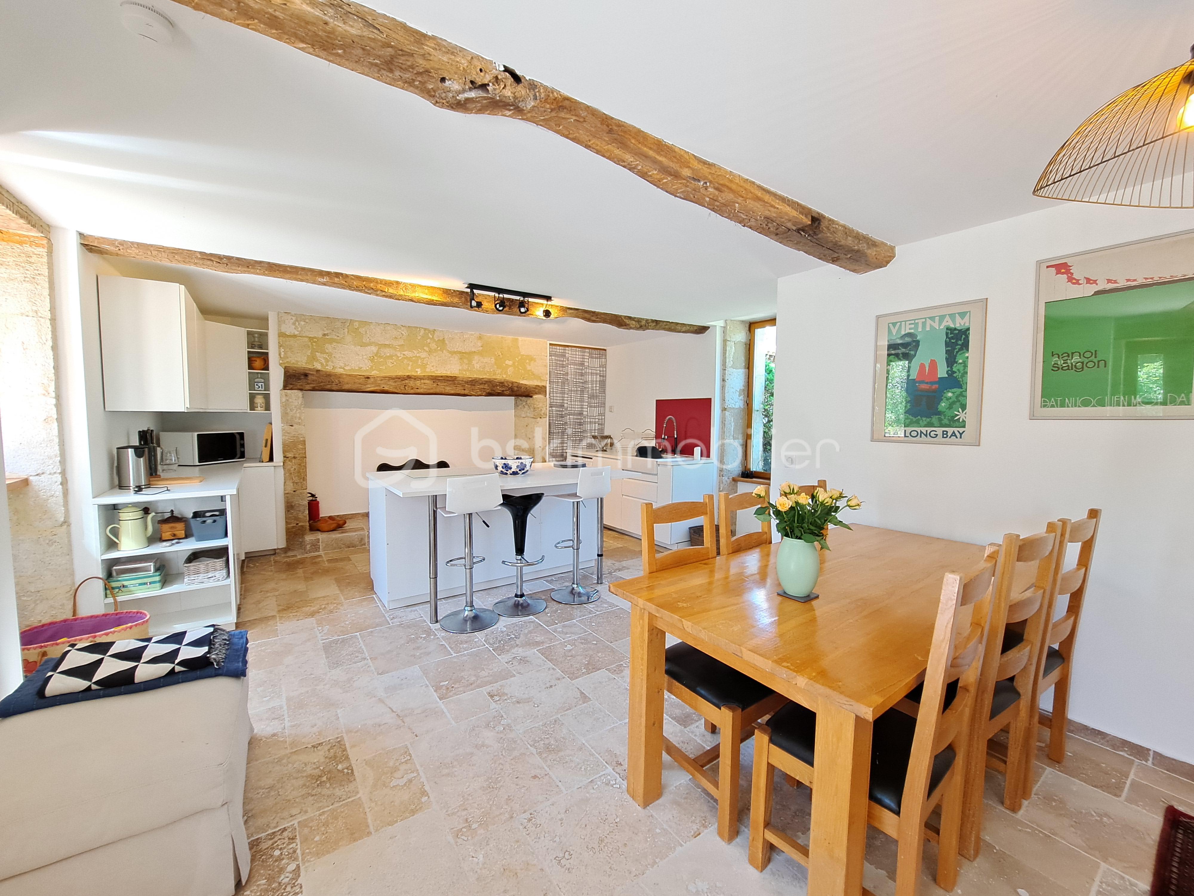 Demeure de 283 m² - 12 Belle Maison Gers gascony piscine jardin lac (76).jpg