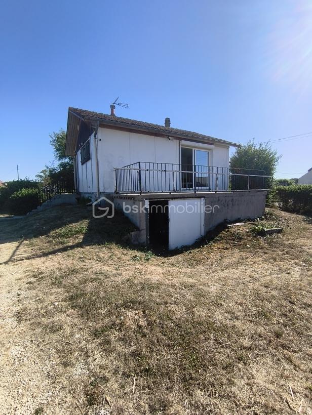 Maison 2 pièces 42 m² · à La Selle-en-Hermoy · 42 m² · 70 000 €