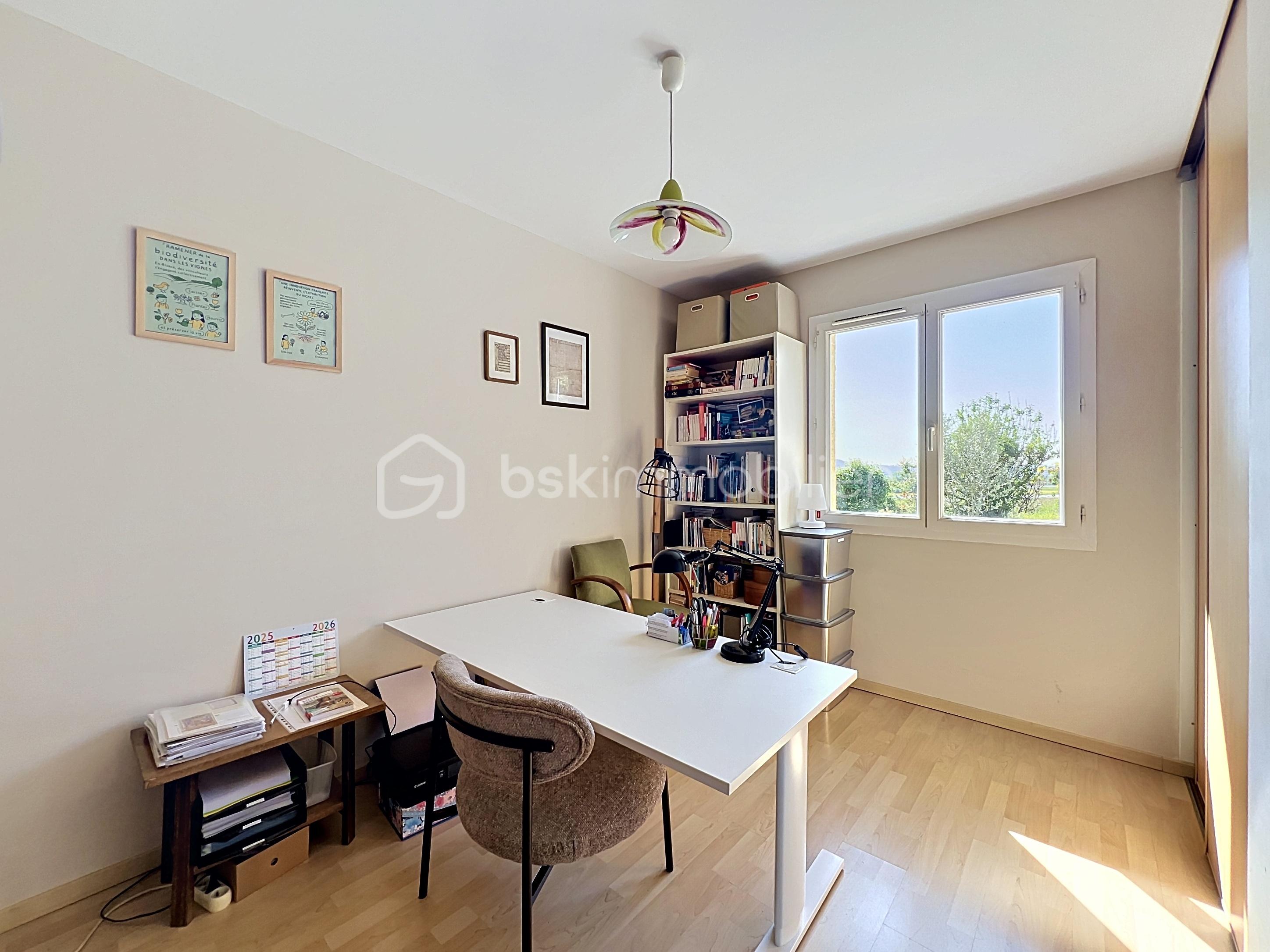 11 Chambre Lucenay.jpg