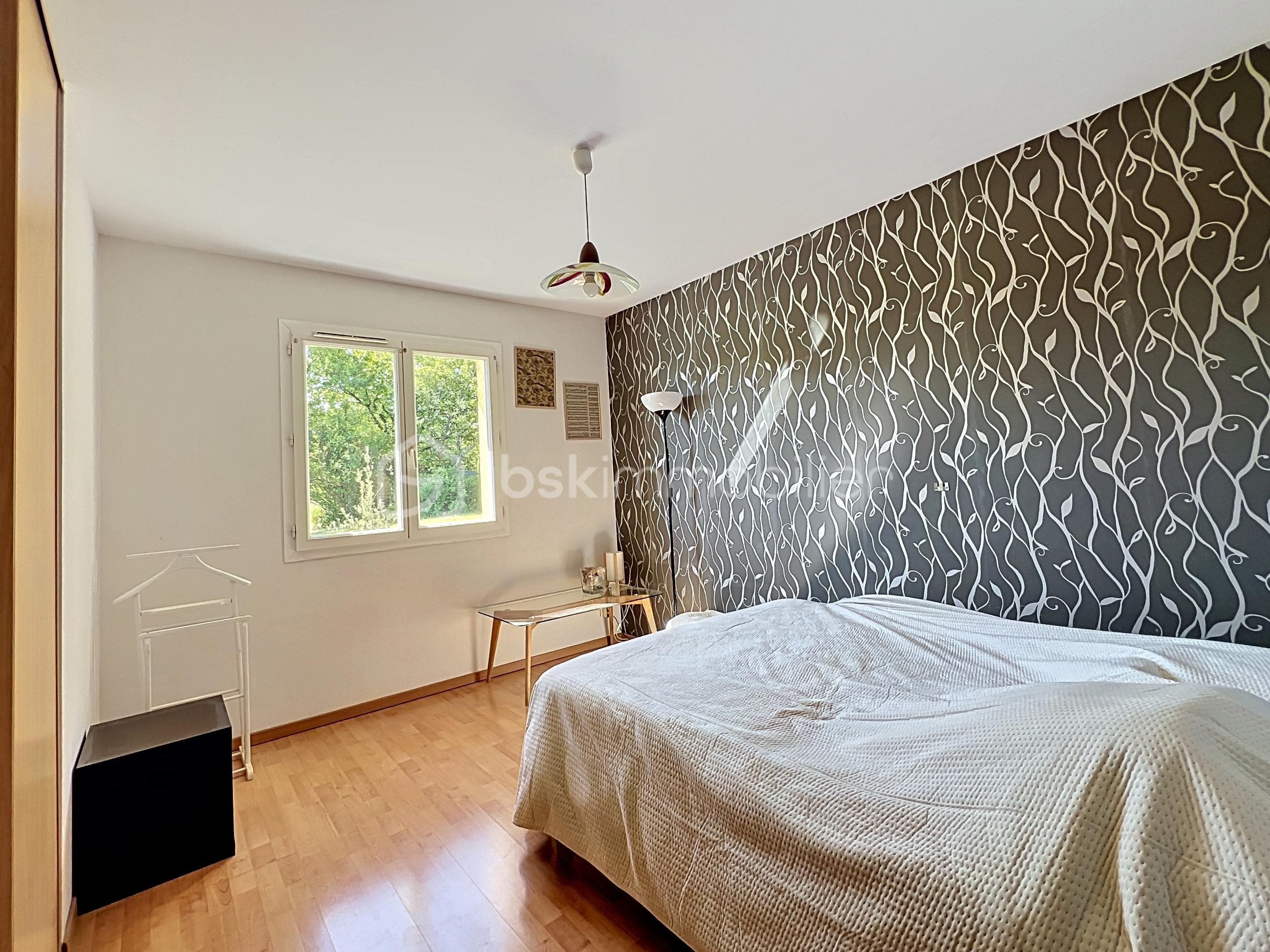 10 Chambre Lucenay.jpg