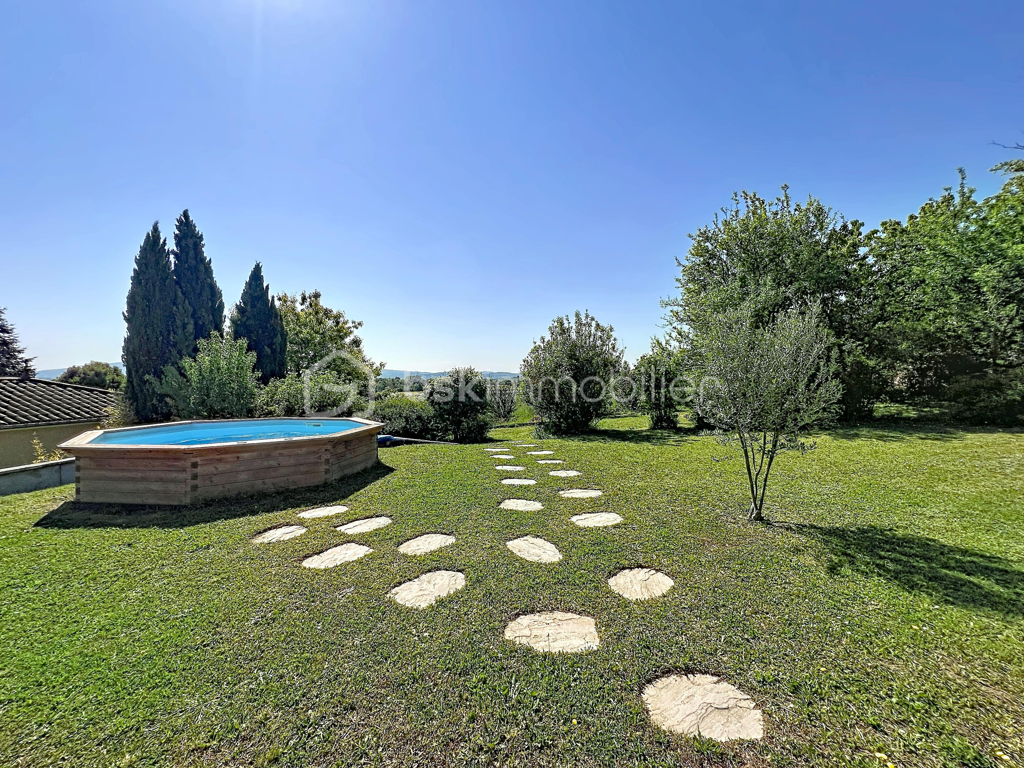 2A Villa Luenay.jpg