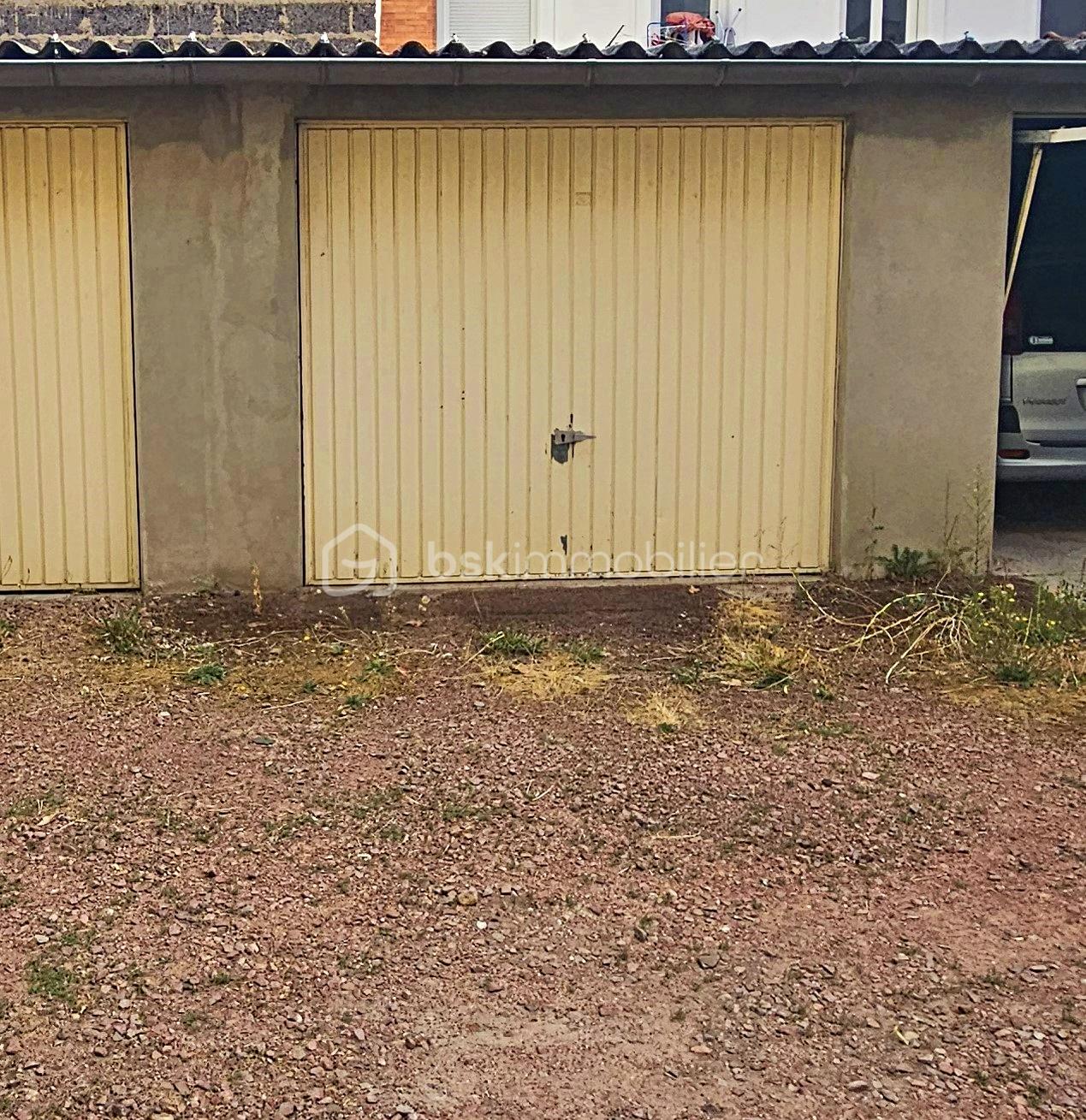 Duplex de 137,01 m² - Garage.jpg