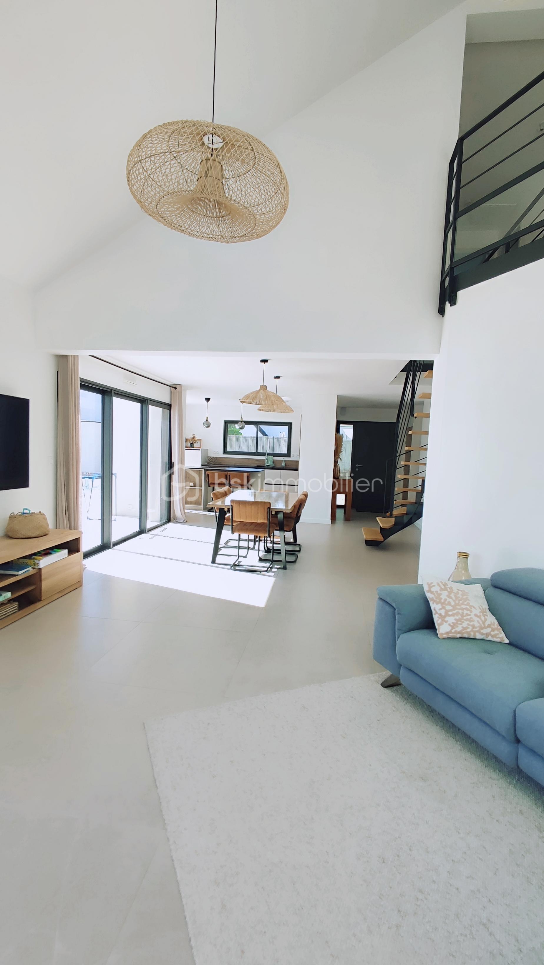 Maison contemporaine de 141 m² - 1759327808249.jpg