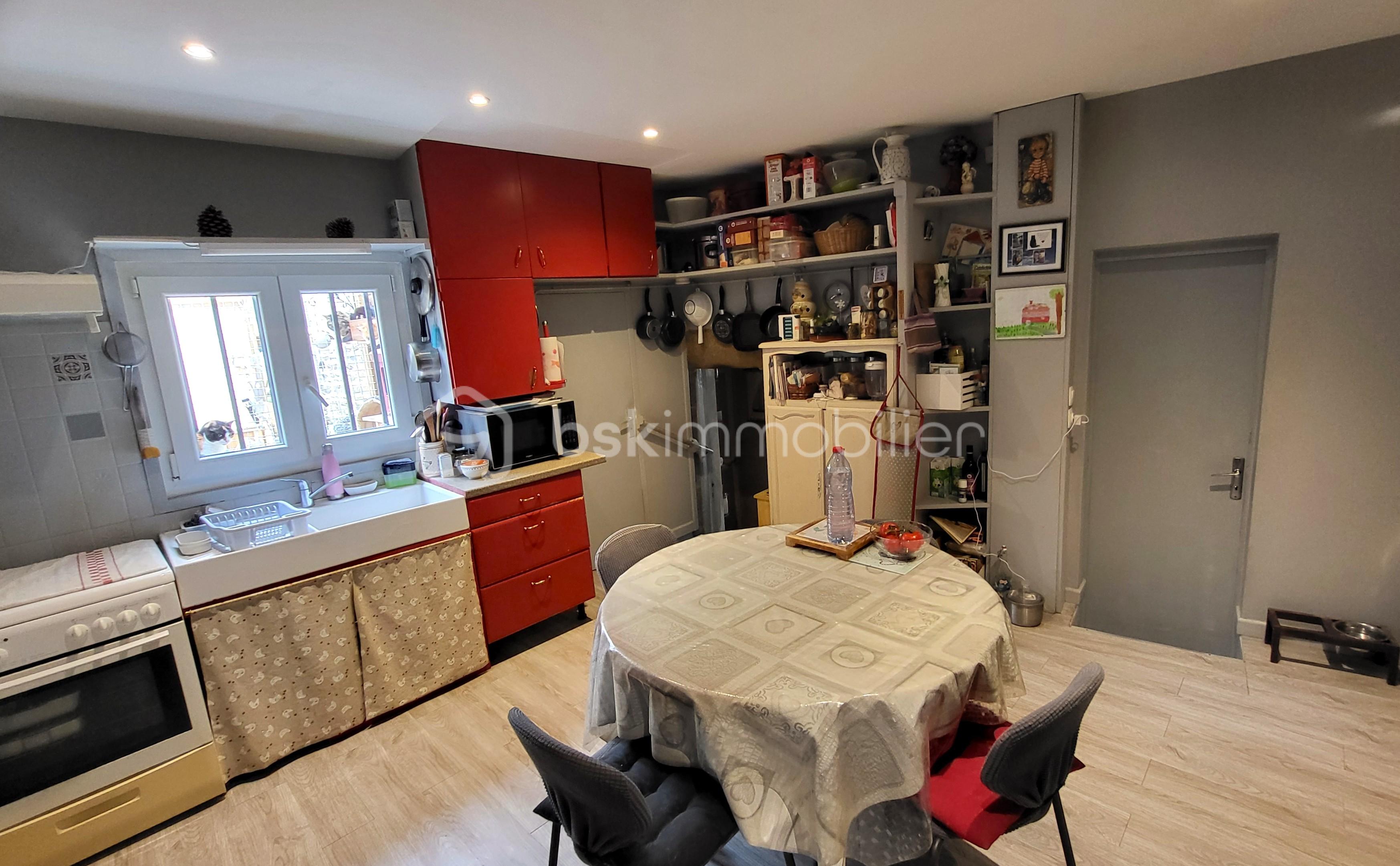 Darmon cuisine 1.jpg