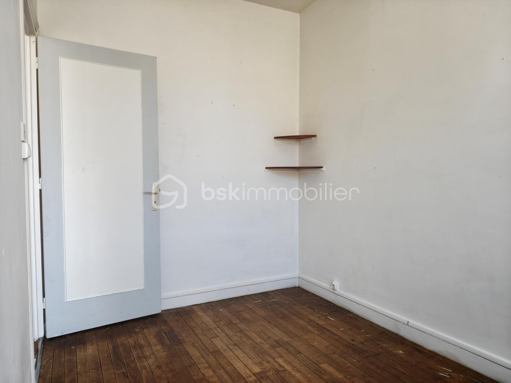 16 CHAMBRE 2 - 4.jpg