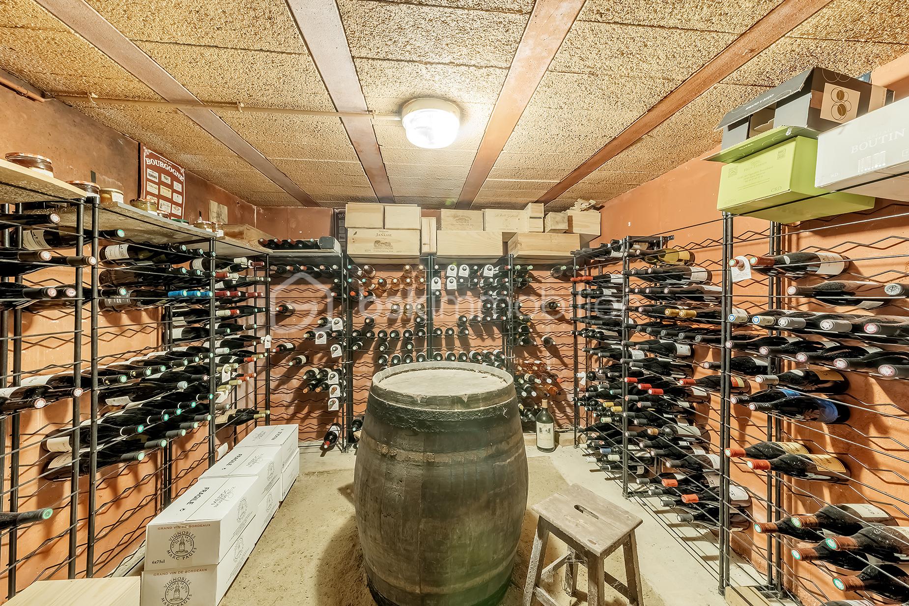 Photo cave à vin.jpg