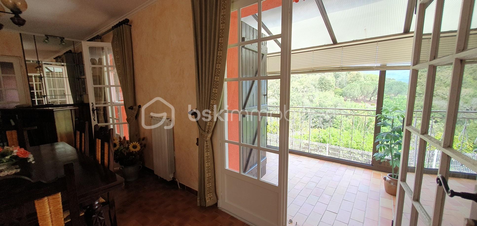 Villa de 179 m² - 0004.jpg