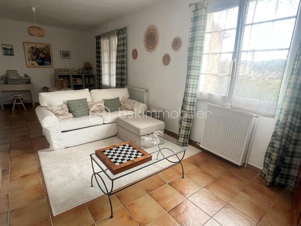 chambre-salon-3-etage-2.jpg