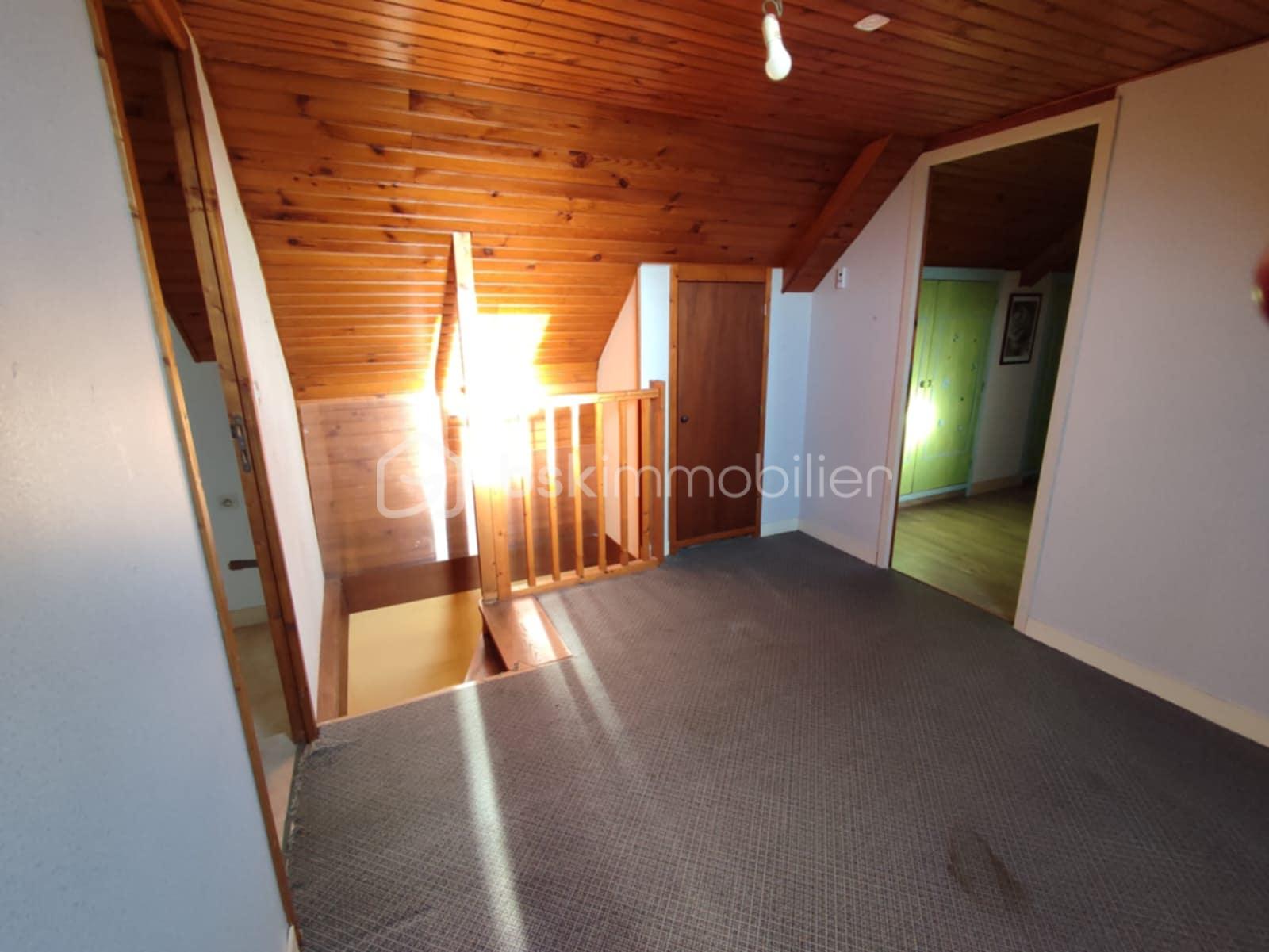 Maison de 156 m² - b1b0909b-90aa-40ce-8cef-52f198ec76aa.jpg