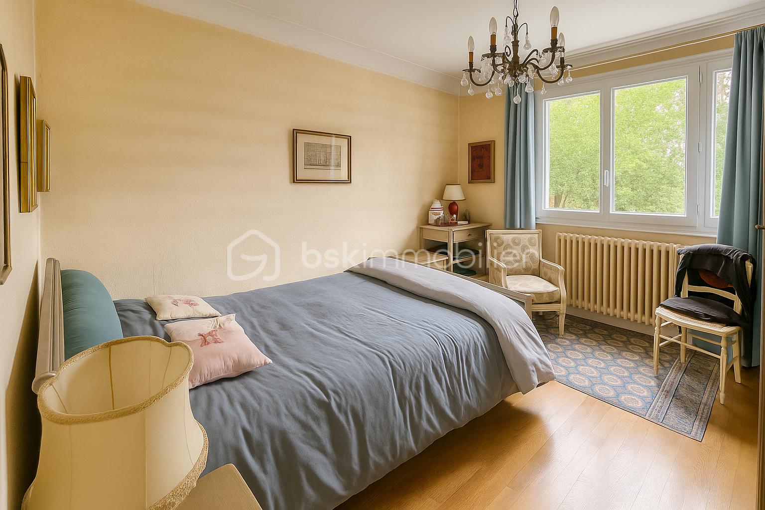 Maison traditionnelle de 135 m² - B76FA01A-3301-41E2-90C8-679CC5A9DD9F.png