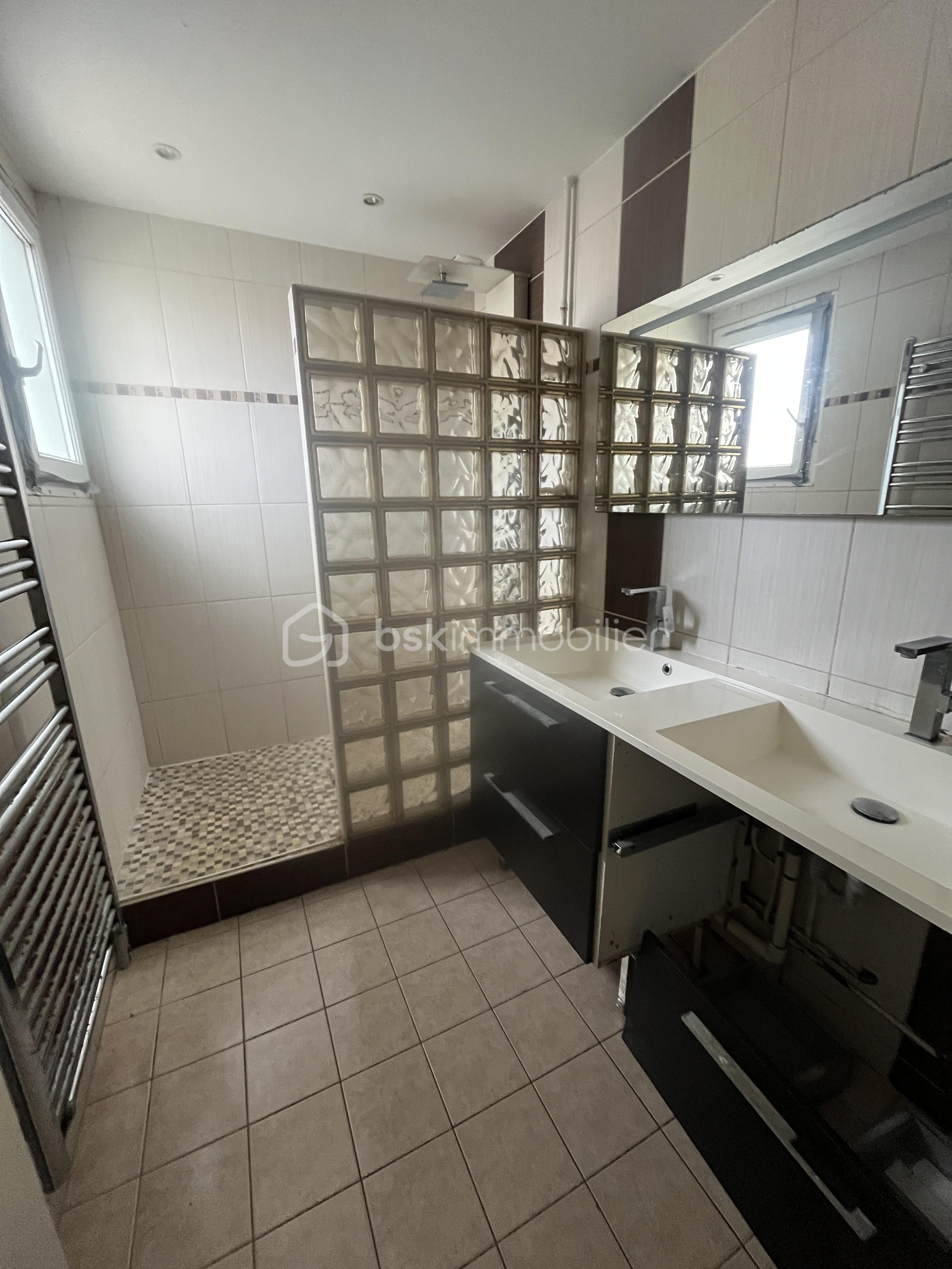 Pavillon de 123,71 m² - IMG_1629.JPG