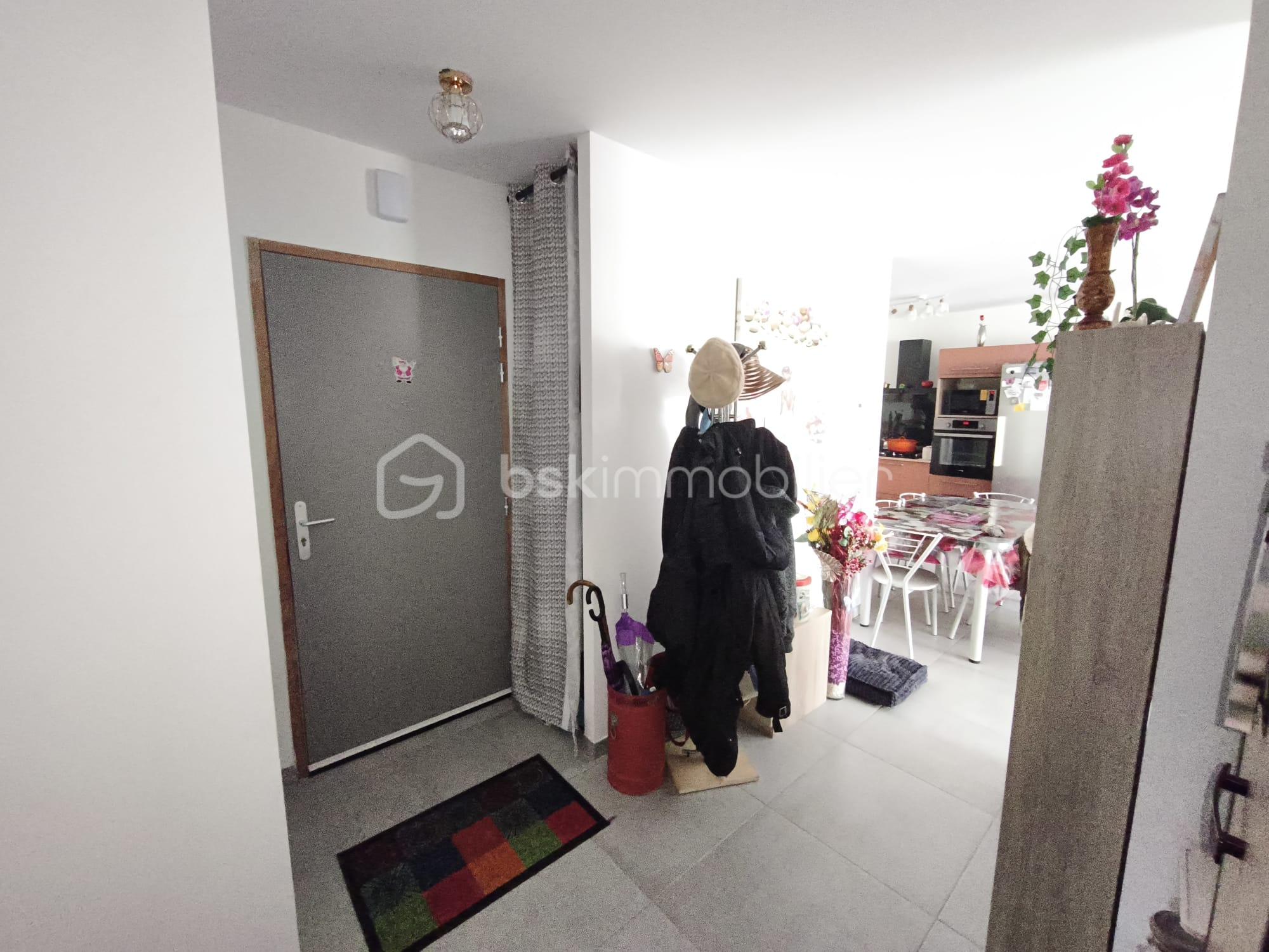 Appartement de 78 m² - hall.jpg