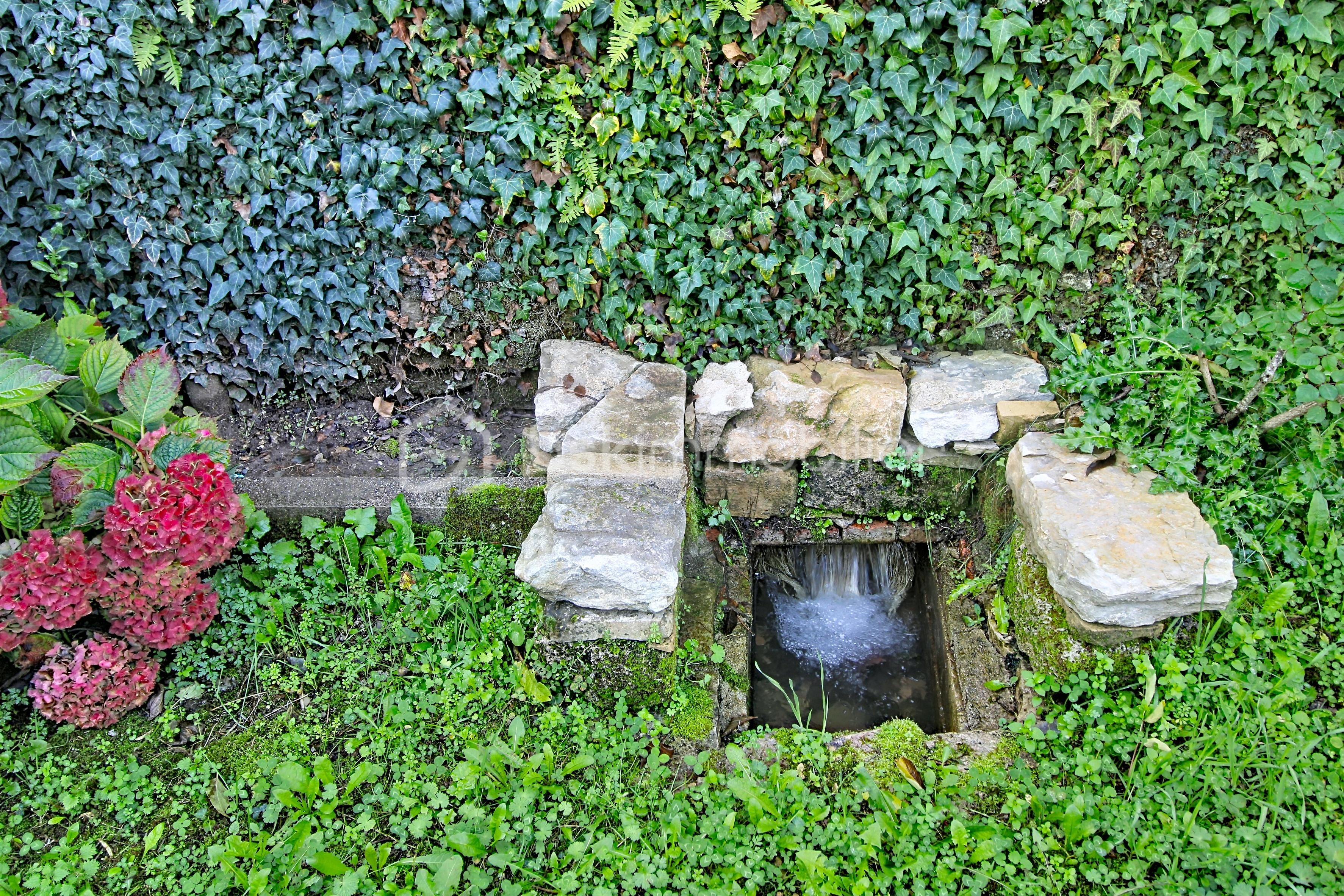 Maison en pierre de 120 m² - demo-tour-10-main-street_00001(24).jpeg