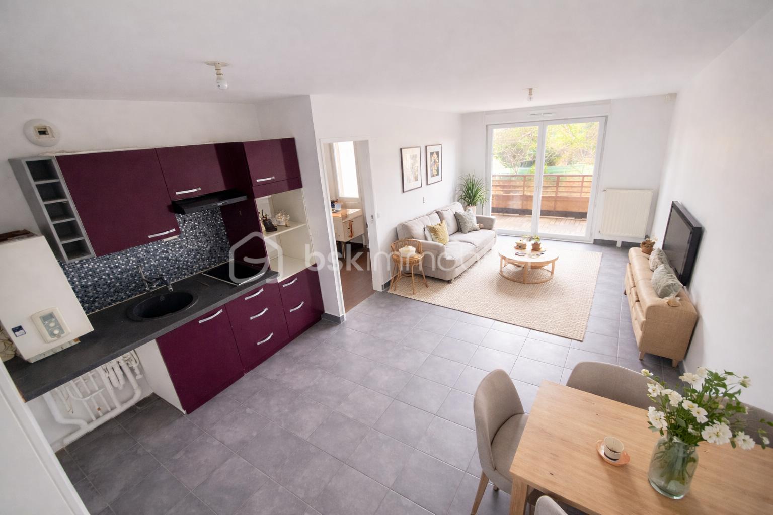 Espace de vie moderne et lumineux.png