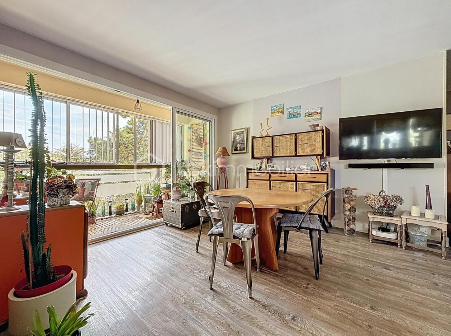 Appartement de 96,44 m² - 5a136c40bc45cca-1.jpg