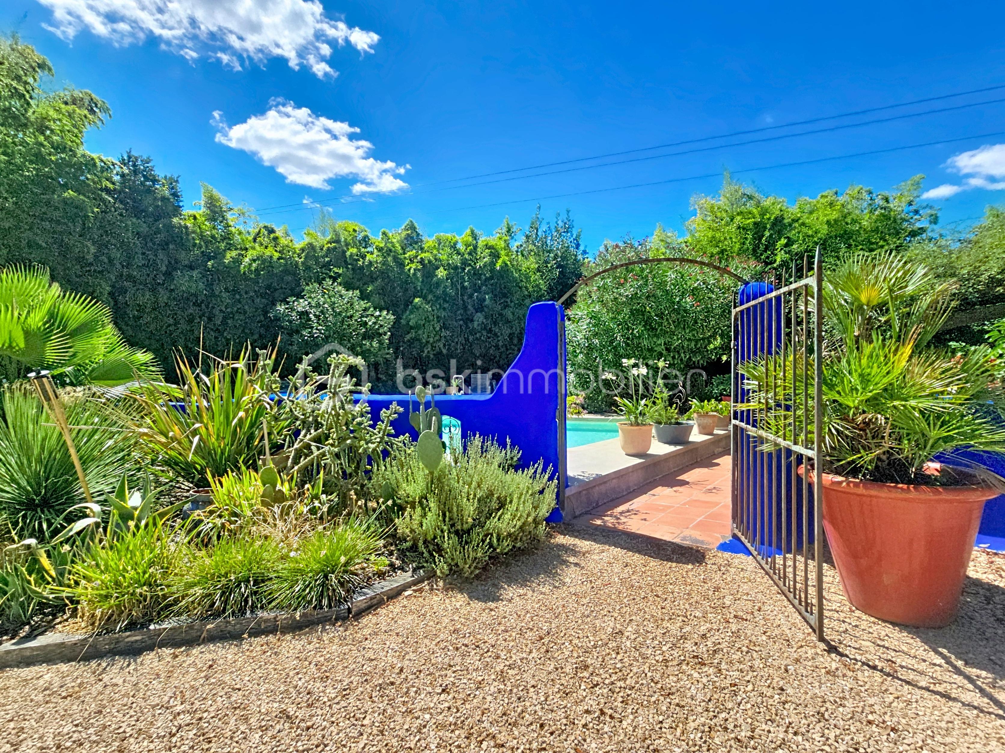 Maison 12 pièces 360 m² · à Saint-Maximin · 360 m² · 750 000 €