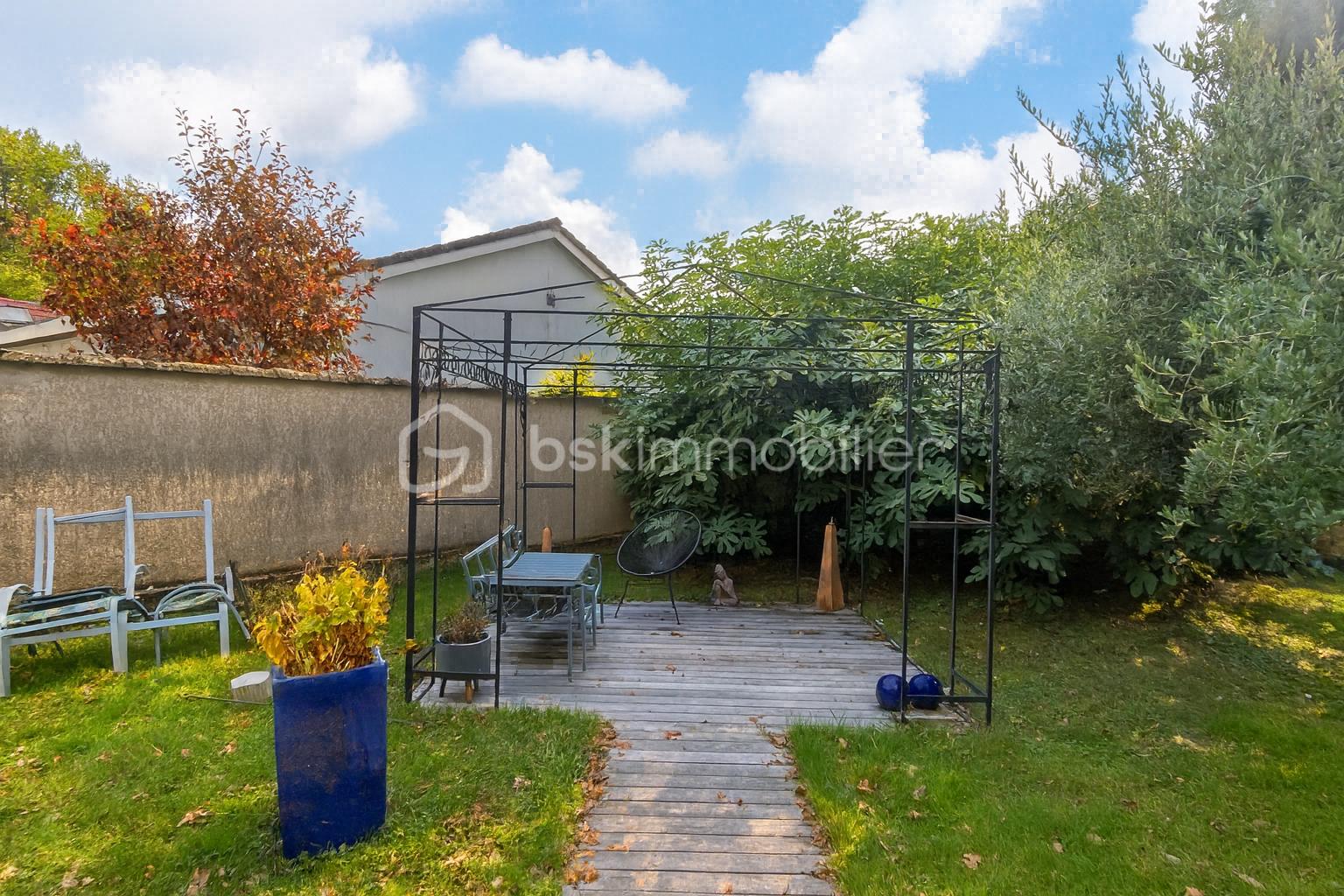 Maison de 201 m² - 81DC3800-325D-44D9-BF41-EE0E7925913C.png