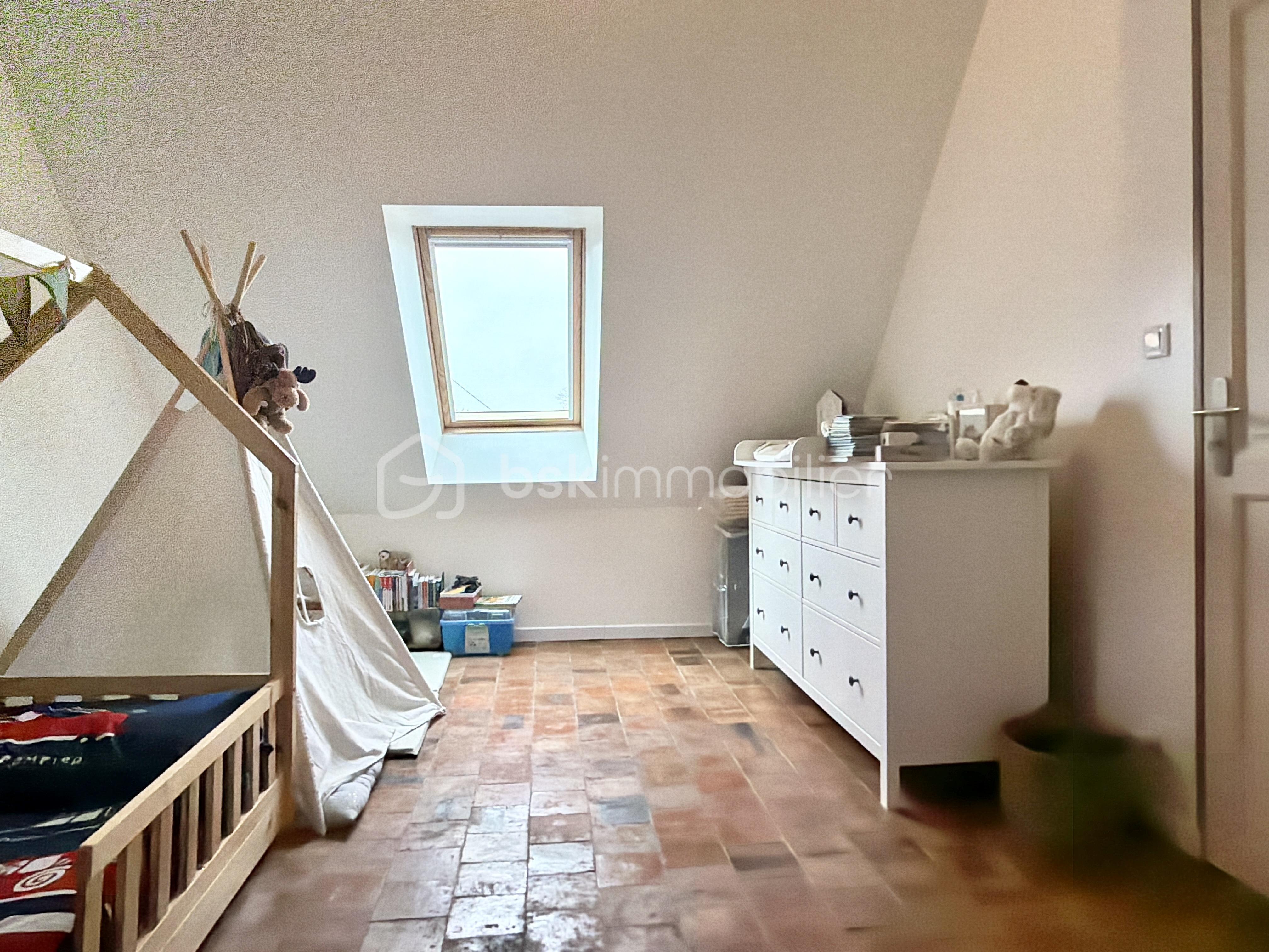 Maison traditionnelle de 84 m² - DJI_20251114_123012_337.jpeg