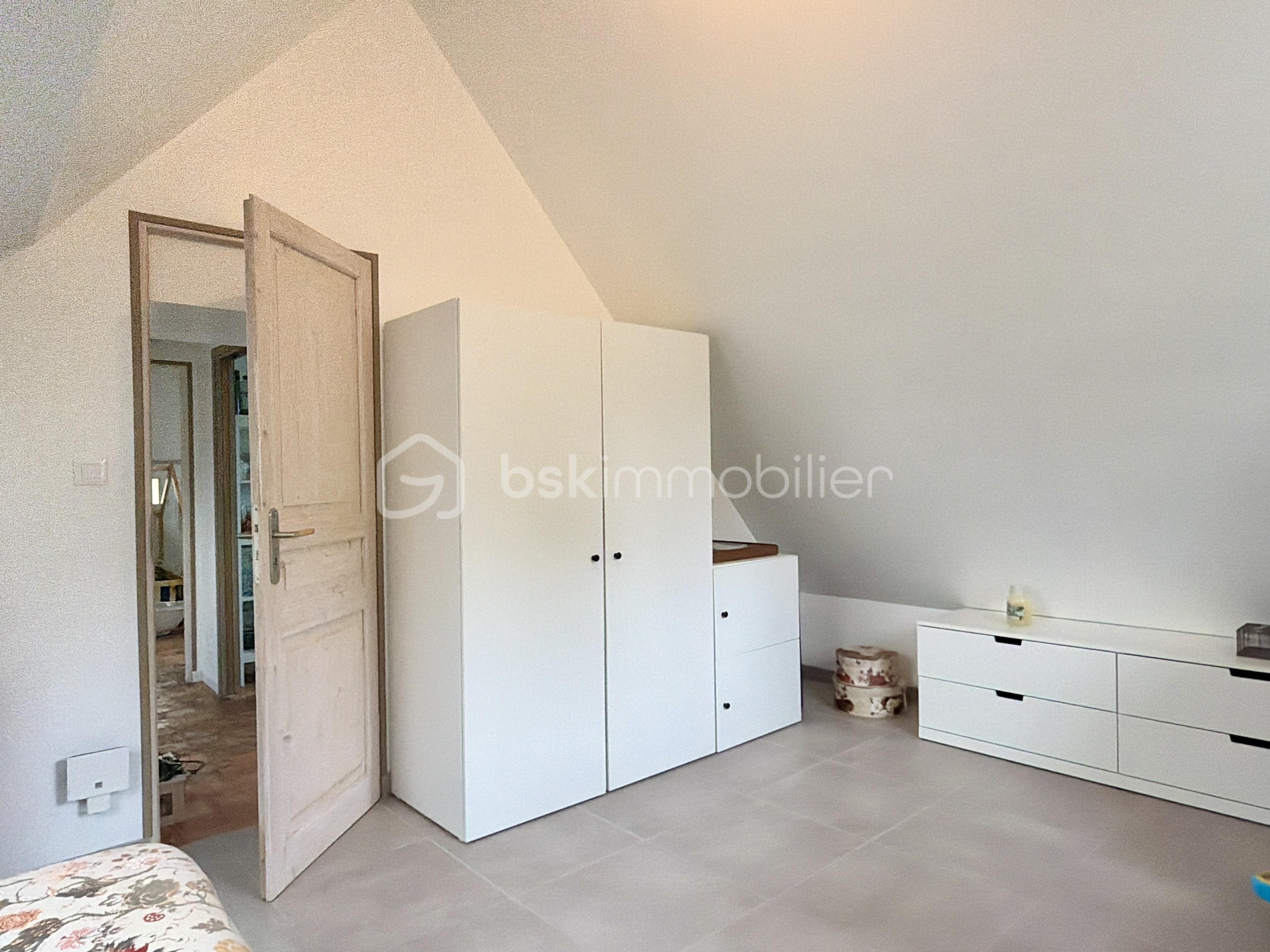 Maison traditionnelle de 84 m² - DJI_20251114_123940_586.jpeg