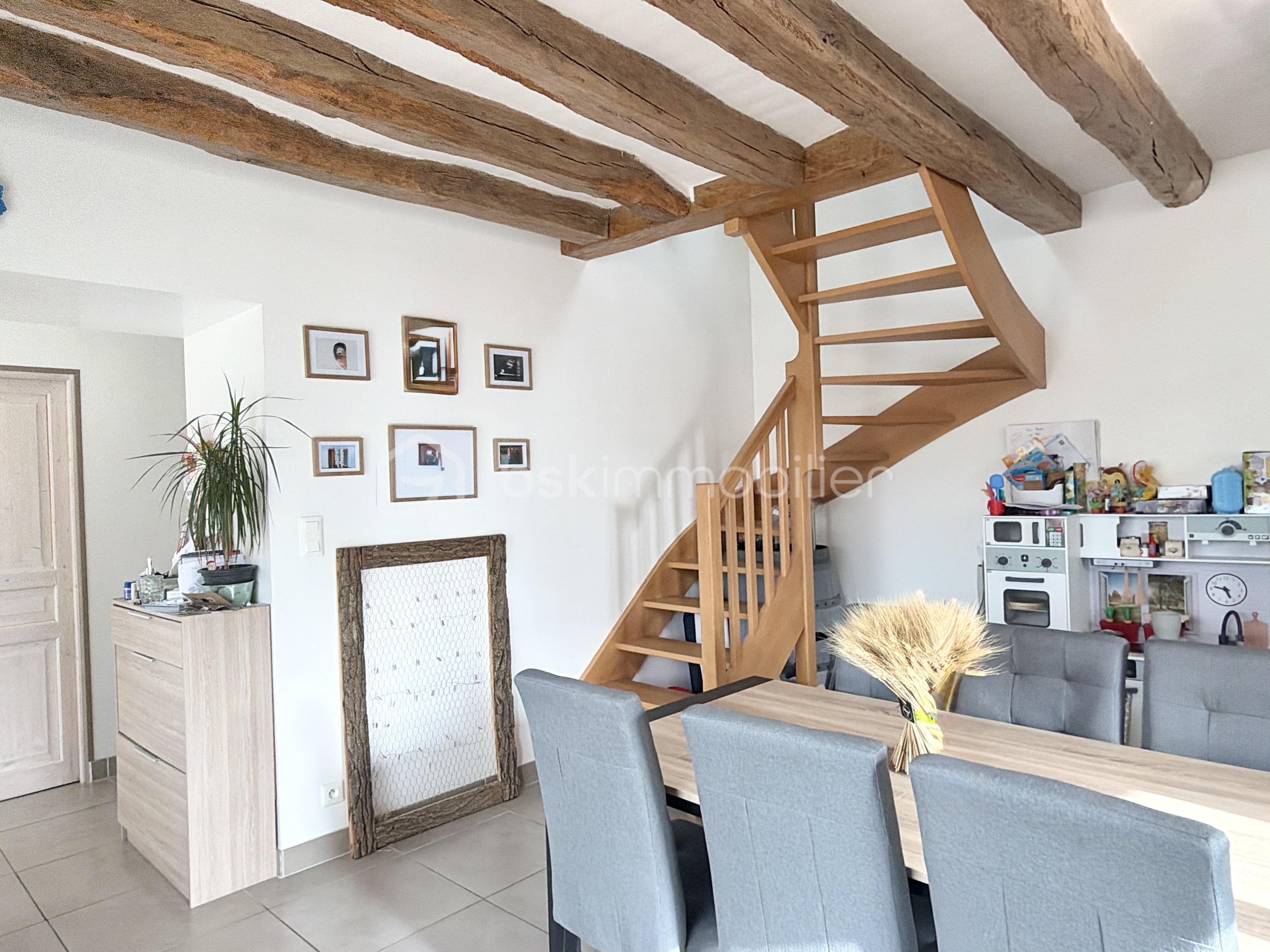 Maison traditionnelle de 84 m² - DJI_20251114_120752_724.jpeg