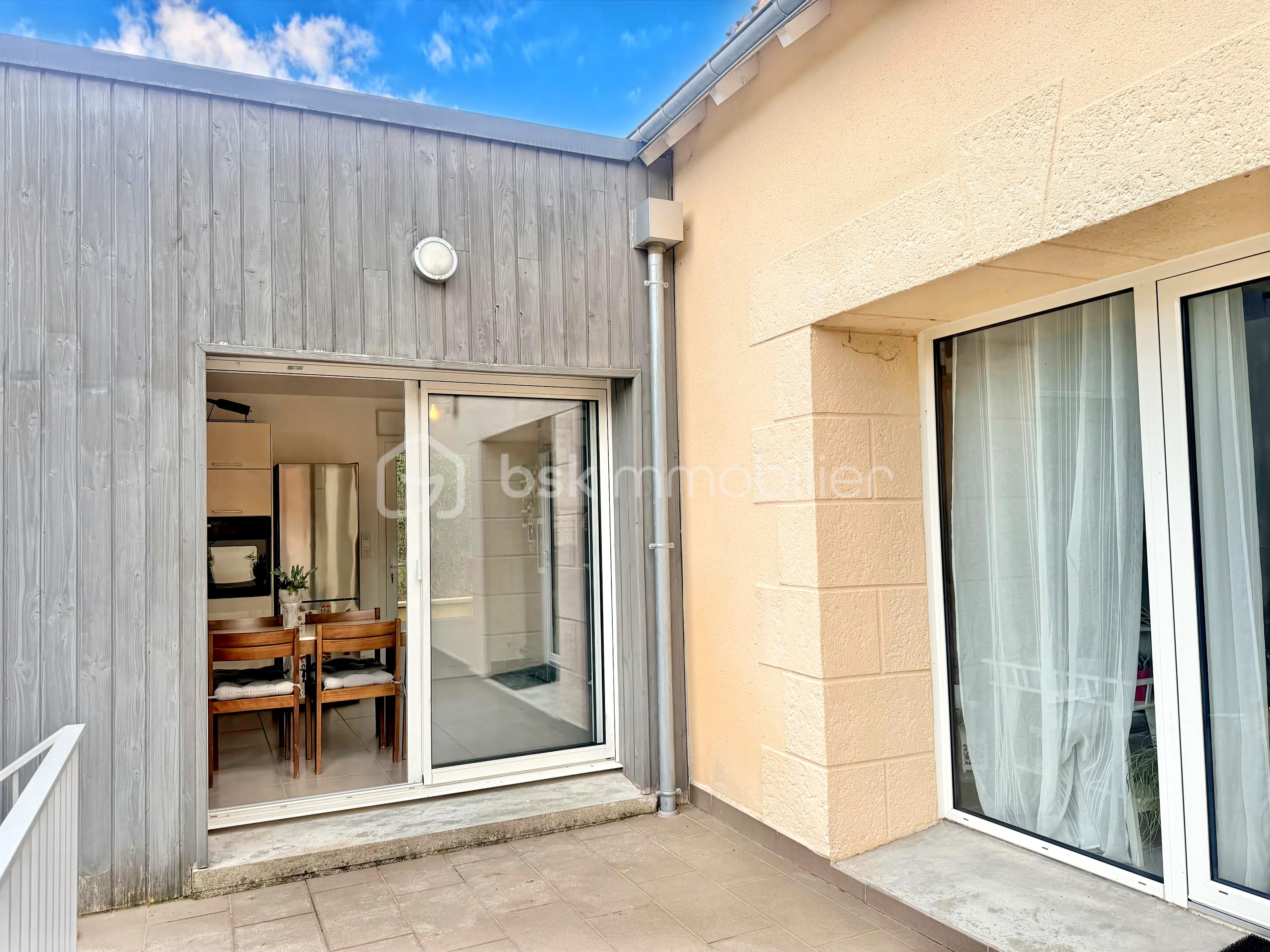 Maison traditionnelle de 84 m² - 79e7f755-04cf-4b03-b8e6-9b376bb28f5a.jpg