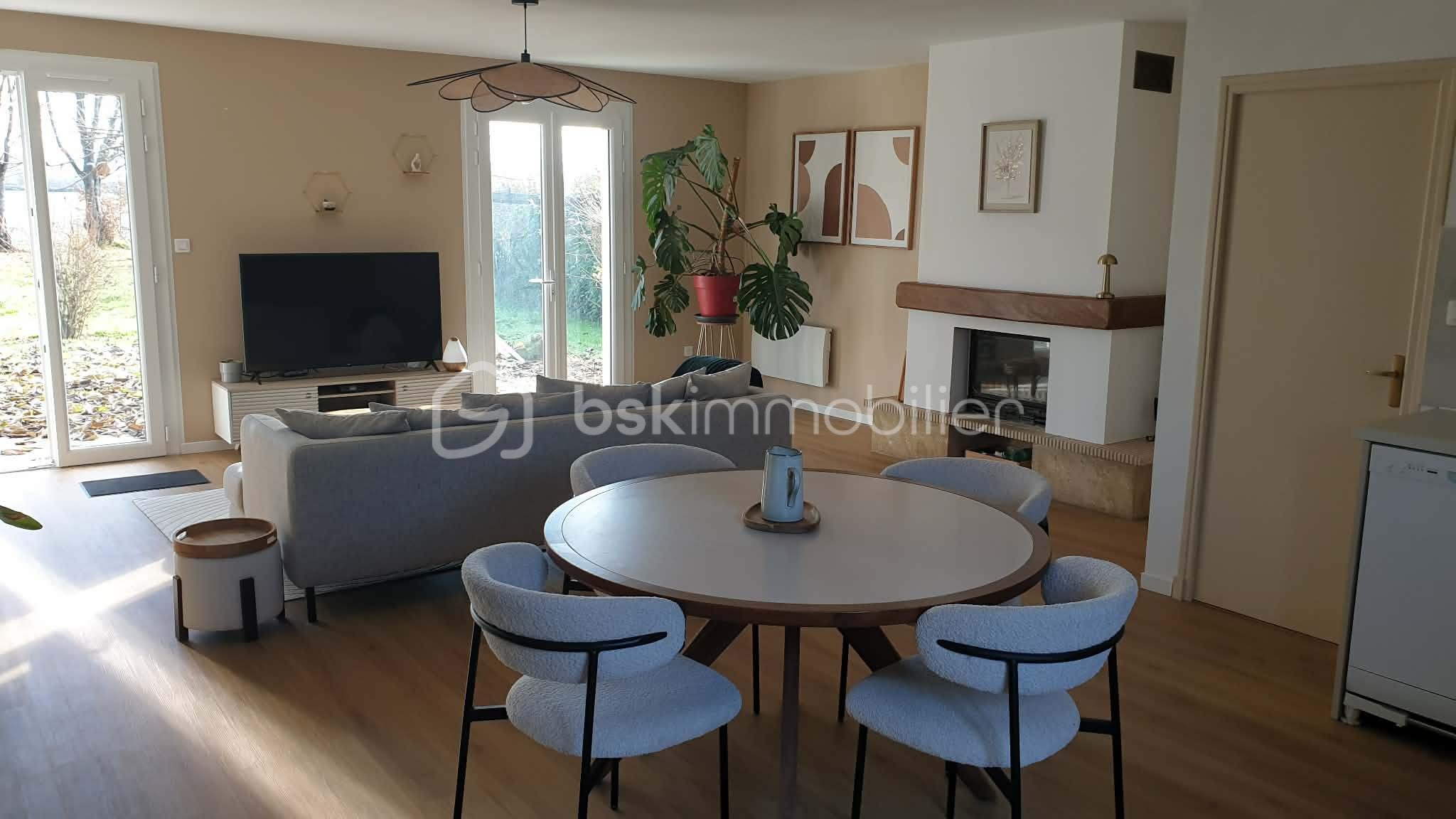 Maison contemporaine de 95 m² - f404d117-d7bc-49d1-a3d5-b947b3b534dc.jpg