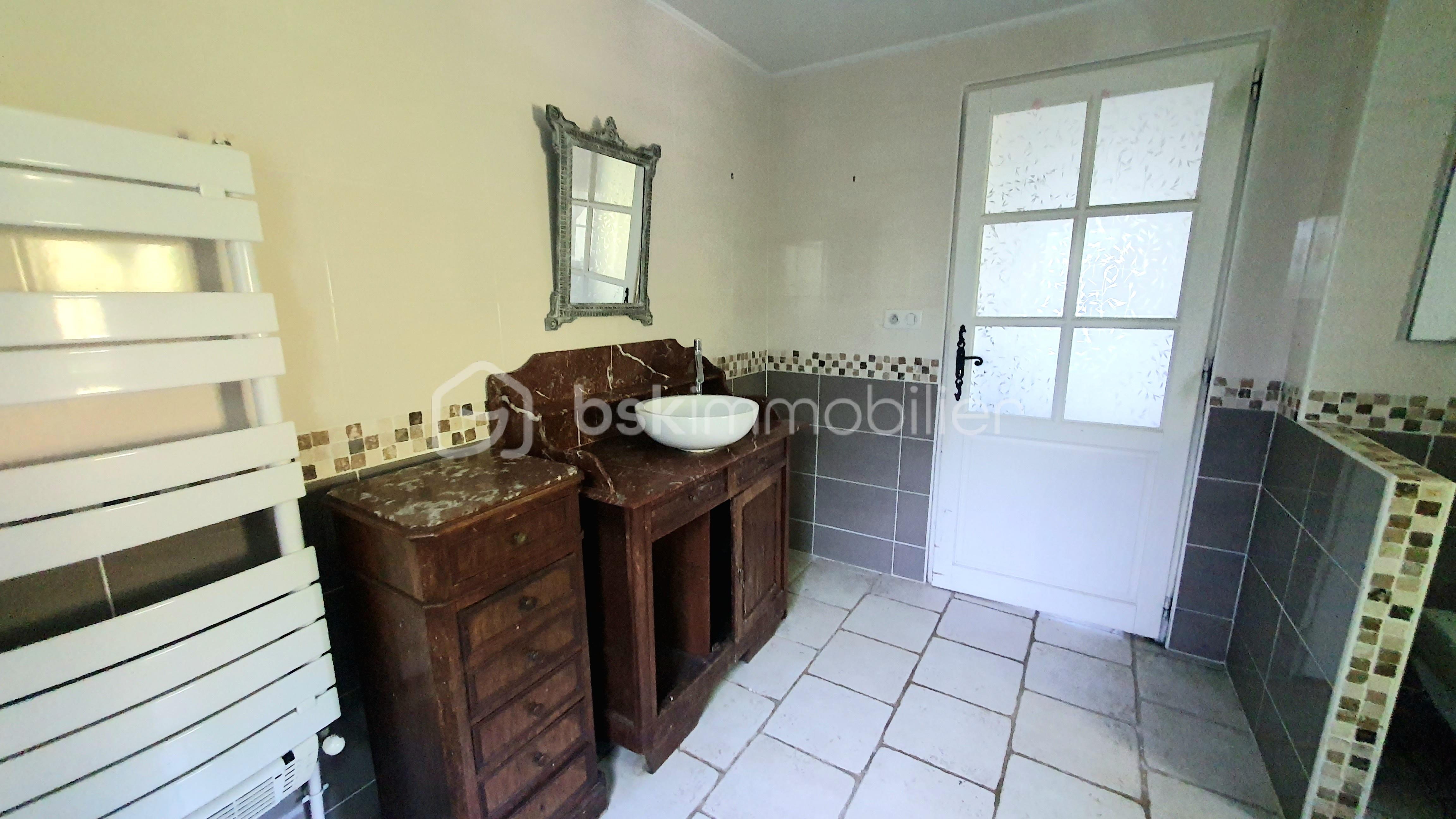 Maison de 326 m² - 20250718_112414.jpg
