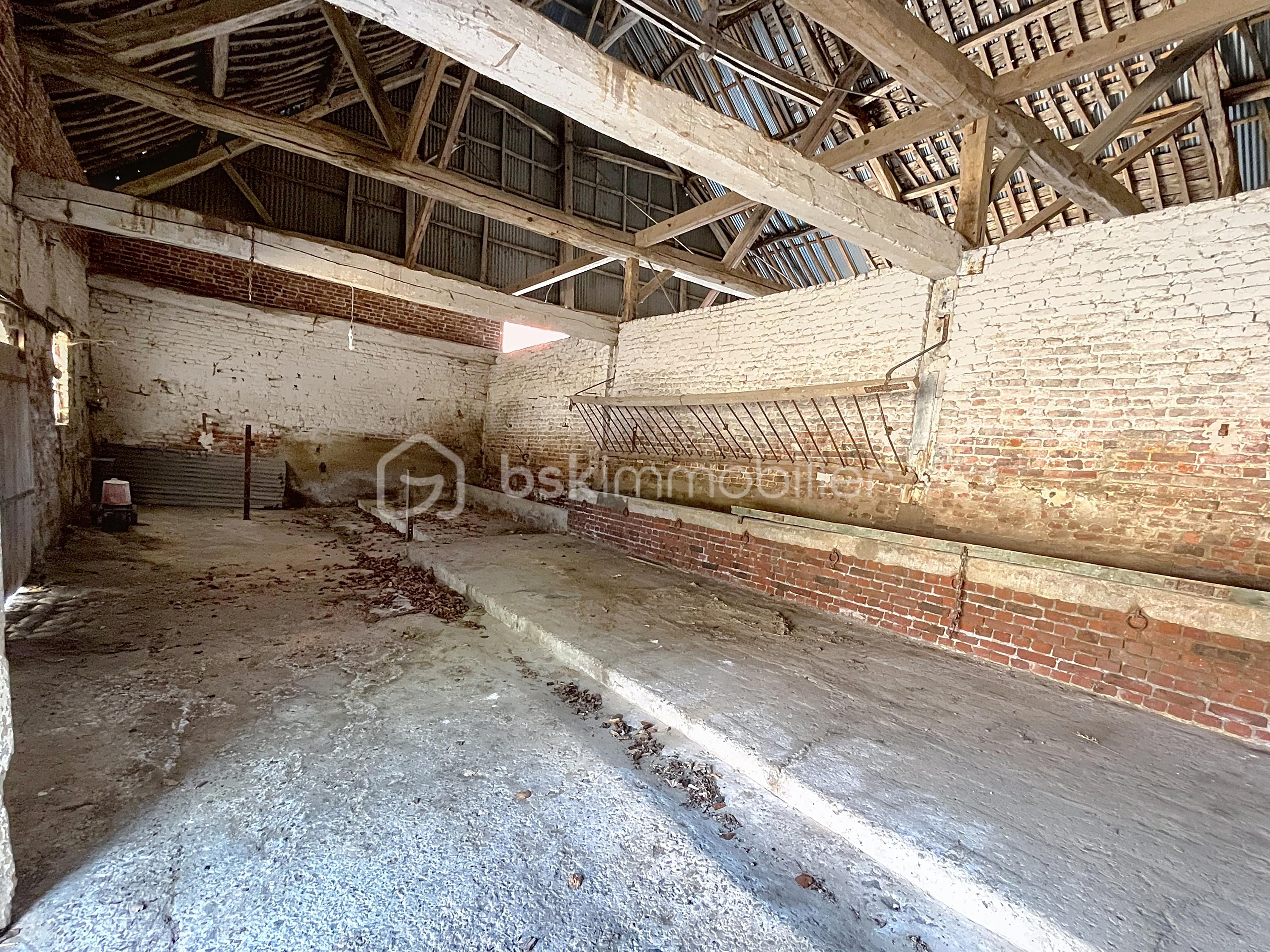Corps de ferme de 214 m² - puisieux_00005.jpg