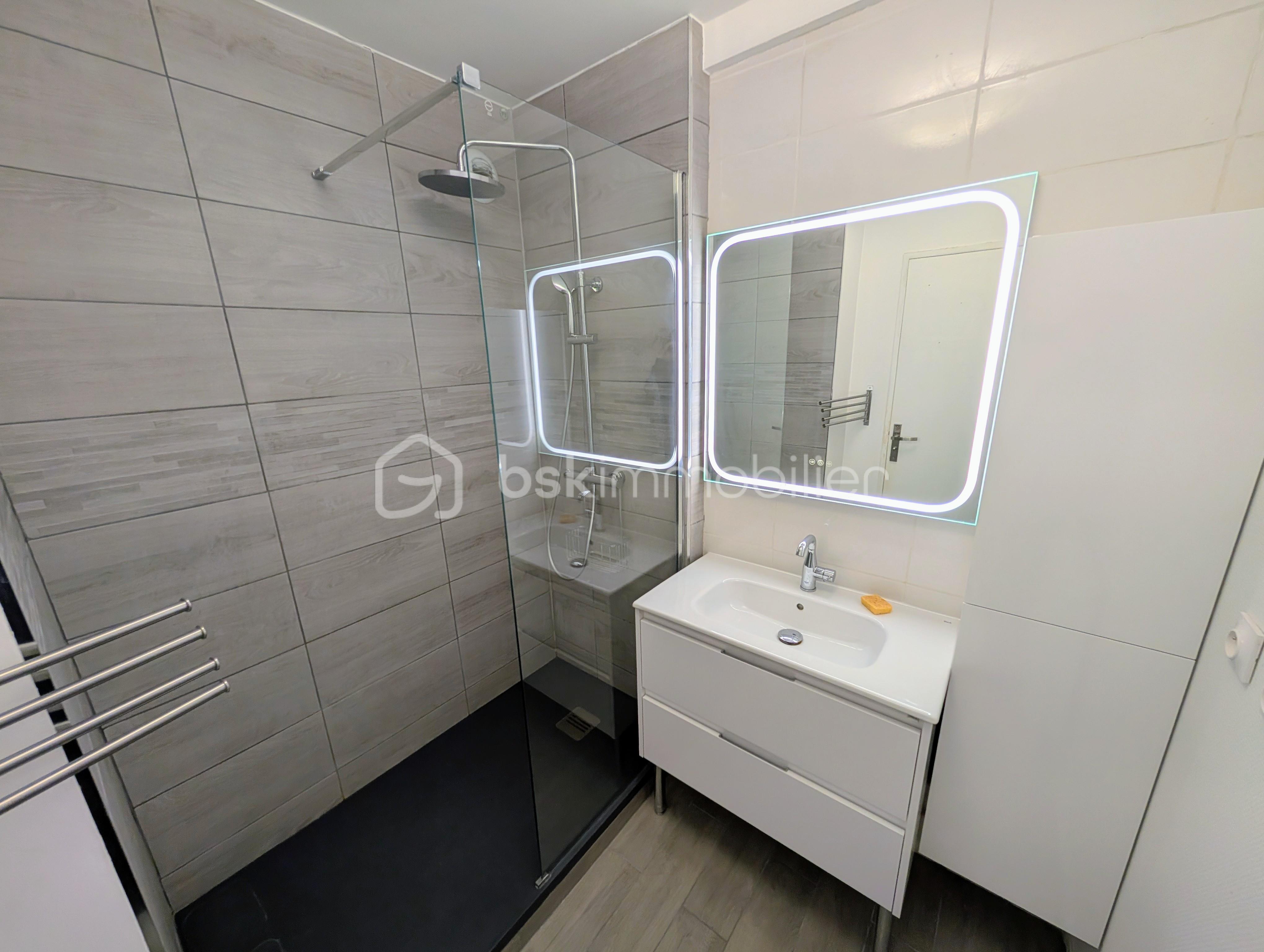 Appartement de 77 m² - 101.jpg