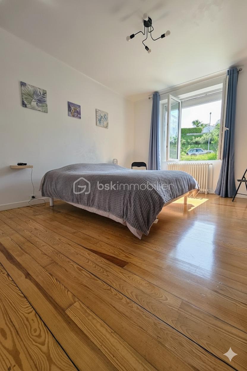 Maison de 190 m² - Gemini_Generated_Image_e2c6g5e2c6g5e2c6.png