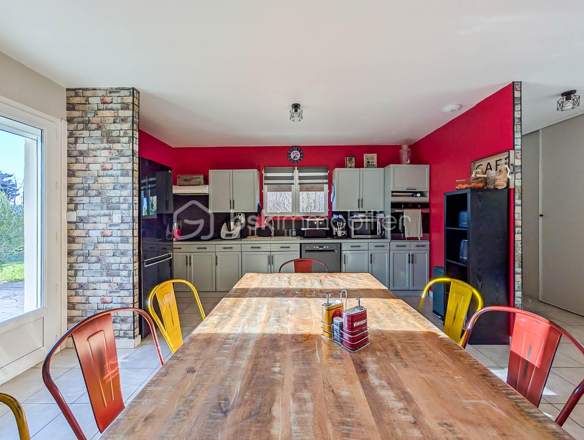 Maison contemporaine de 105 m² - 590651631_10224549405562972_6294161840072447895_n.jpg