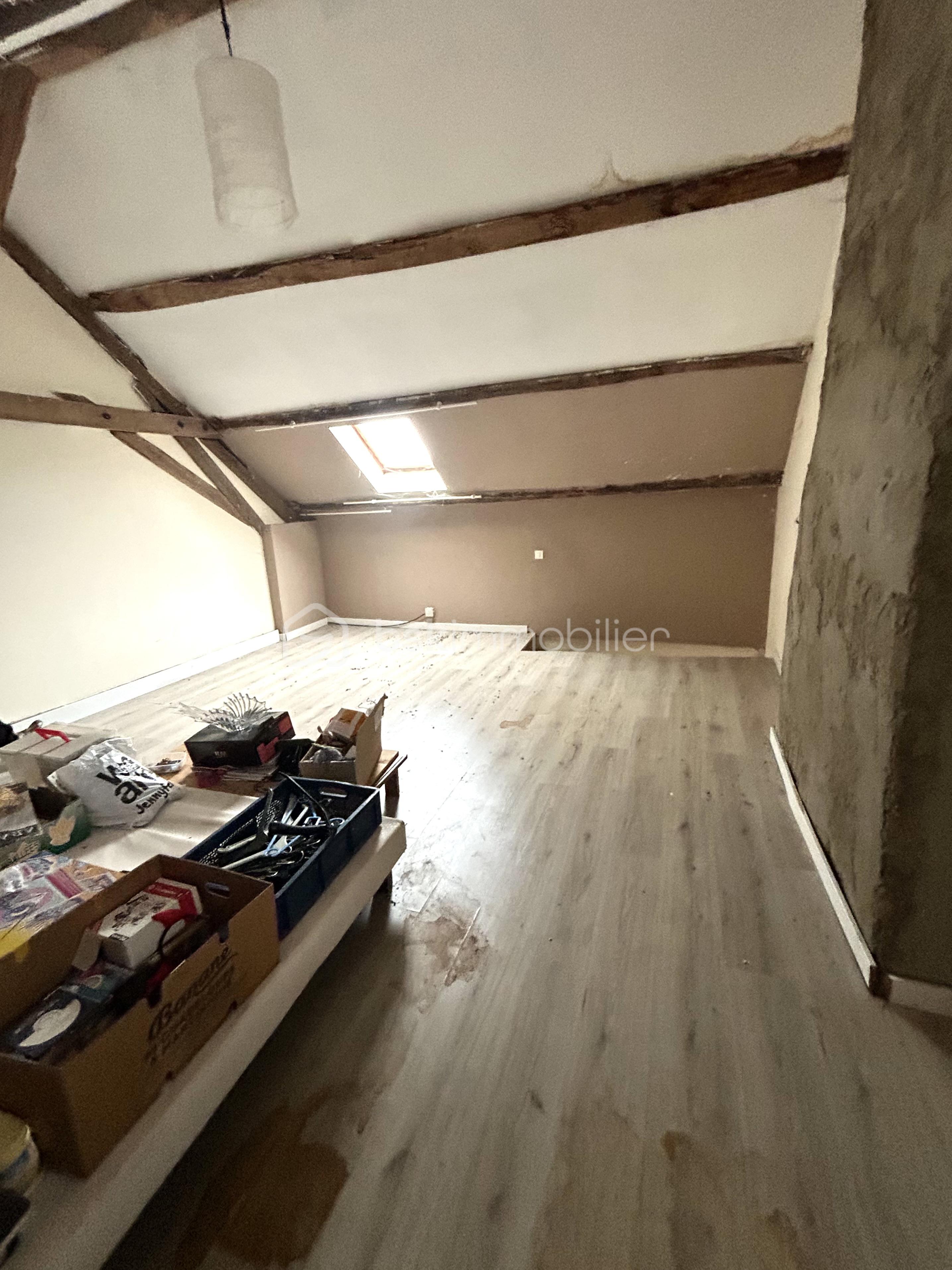 Maison de 112 m² - 3ms719XybdHavgDm6JWxnt8XK1uB96b6FlEIgxZ5.jpg