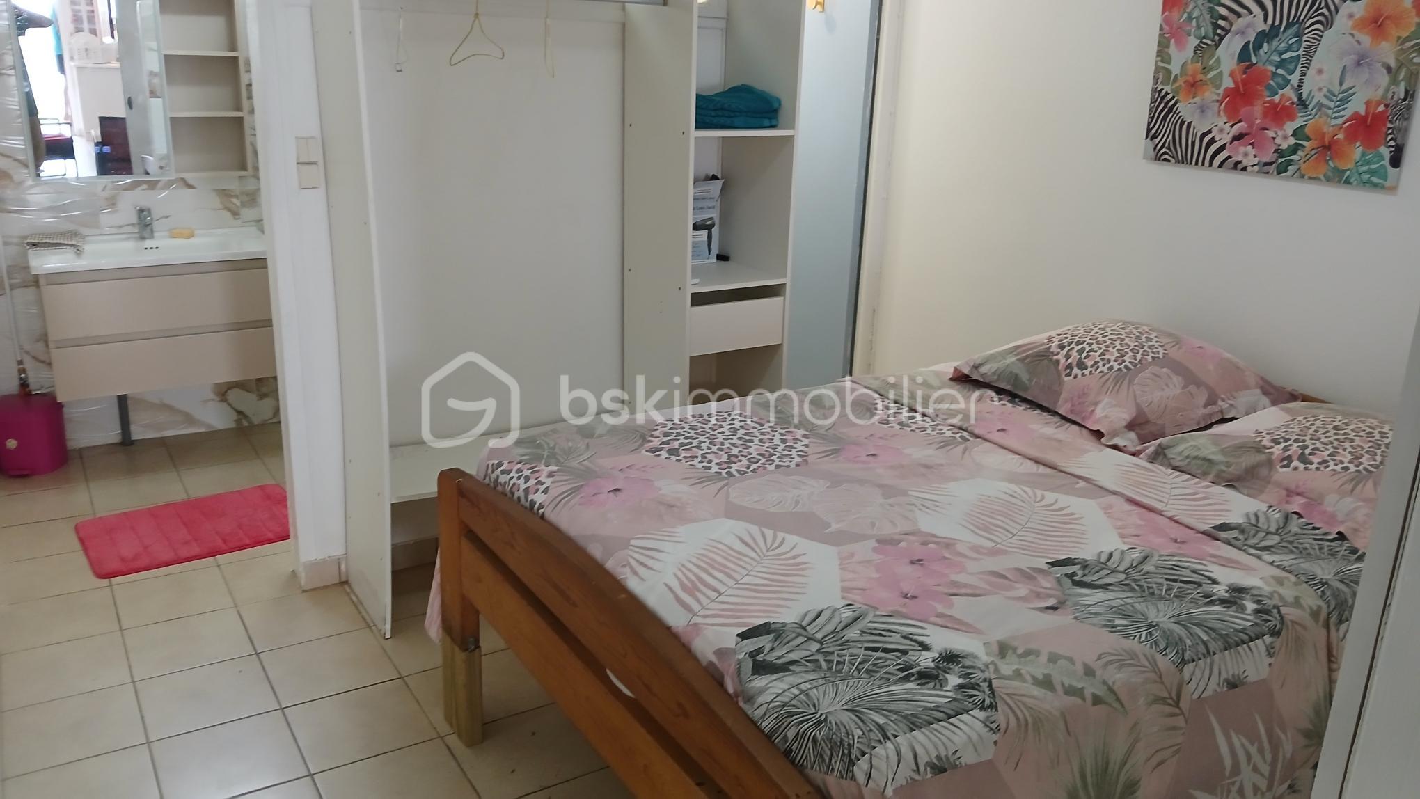 Chambre armoire entré SDE 20260327.jpg