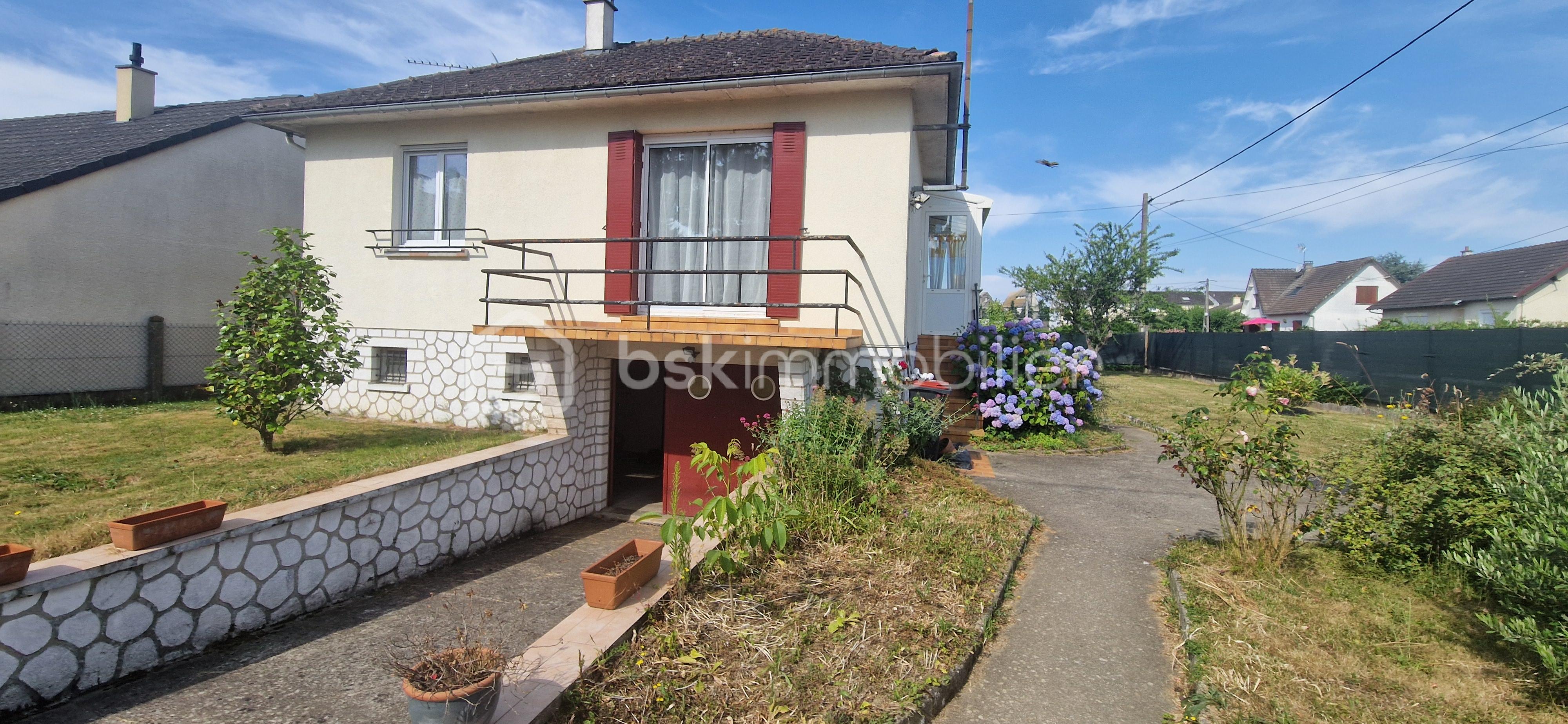 Maison ancienne de 52 m² - maison courtenay.jpg