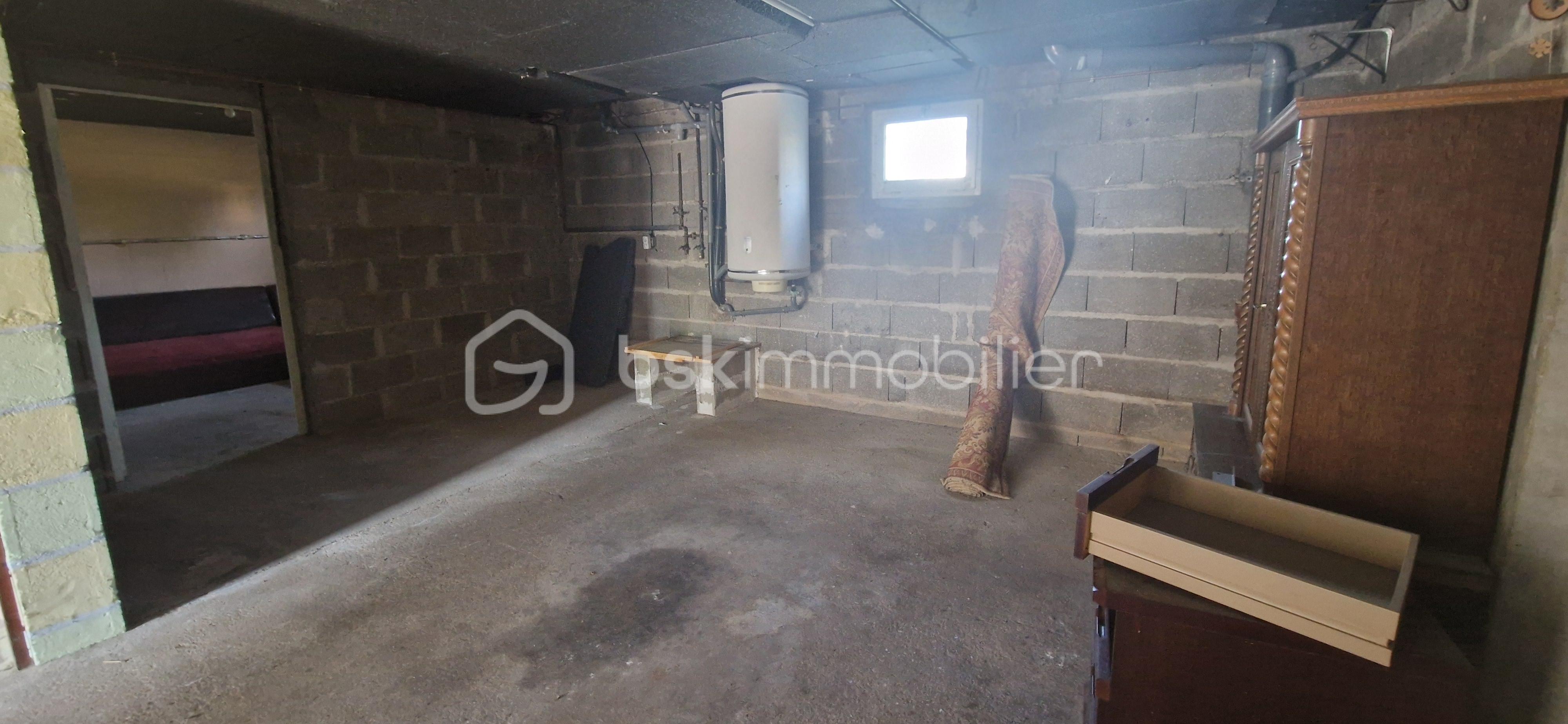Maison ancienne de 52 m² - garage.jpg
